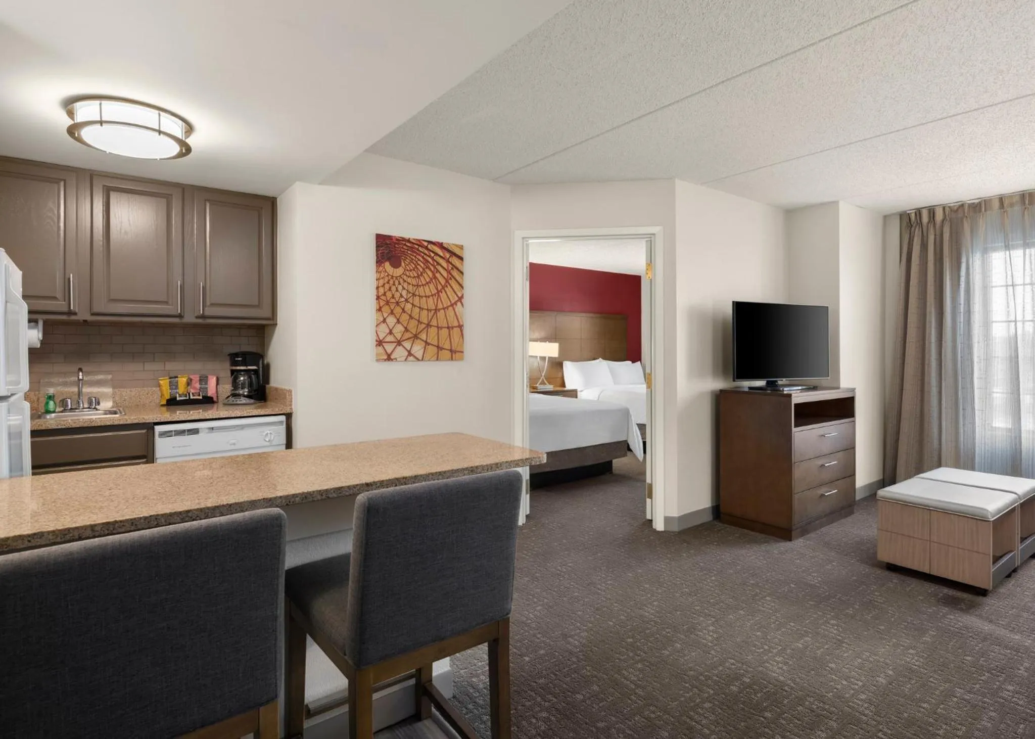 Photo of the whole room, Bed in Staybridge Suites Indianapolis-Airport by IHG
