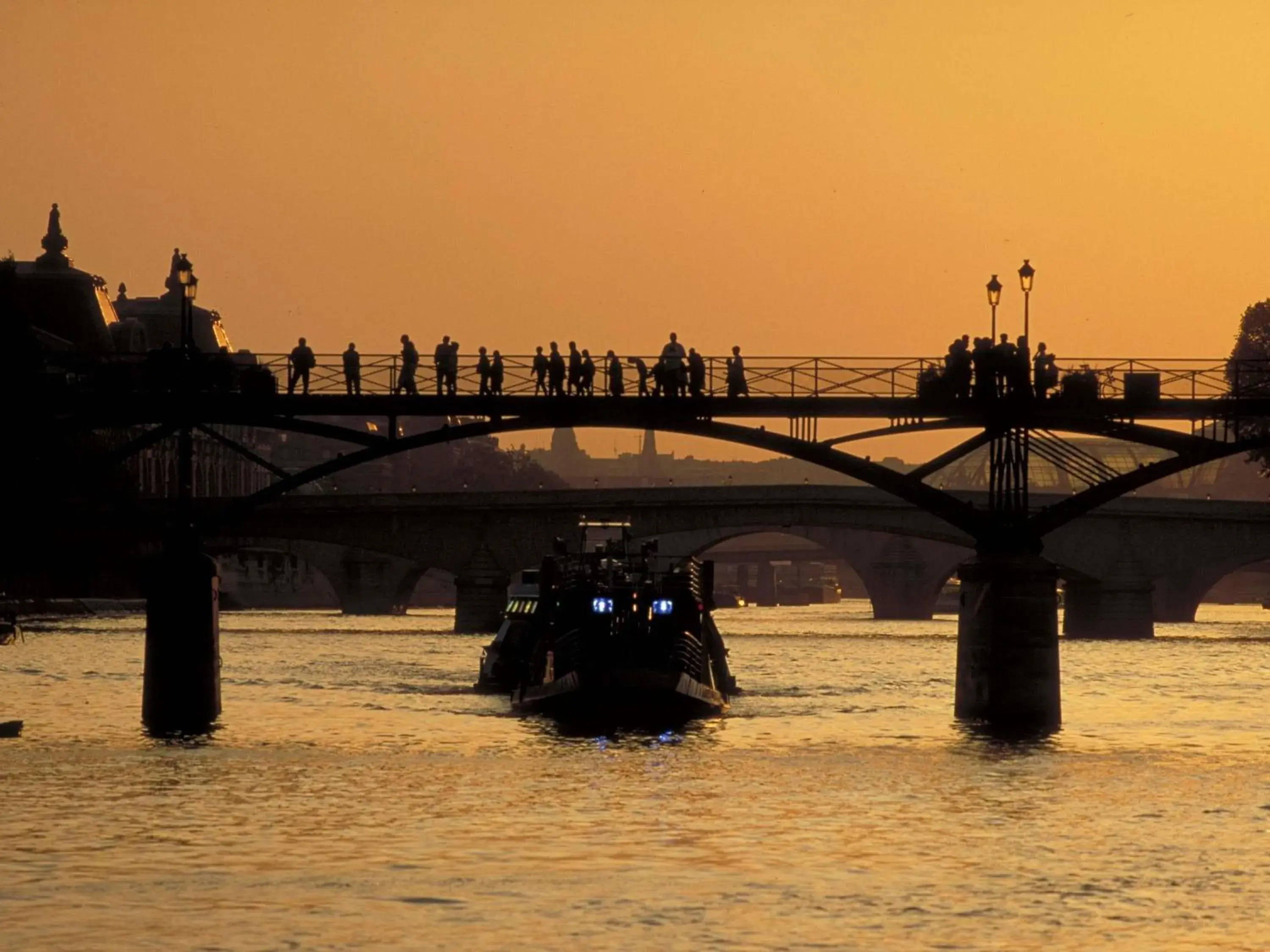 Property building in ibis budget Paris Porte De Montmartre Property building in ibis budget Paris Porte De Montmartre