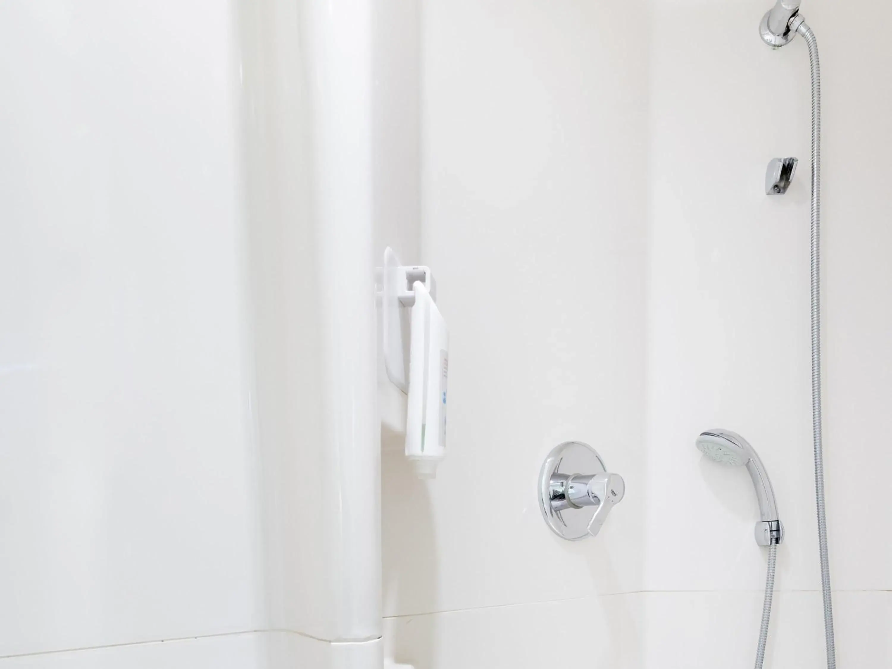 Bedroom in ibis budget Paris Porte De Montmartre Bedroom in ibis budget Paris Porte De Montmartre