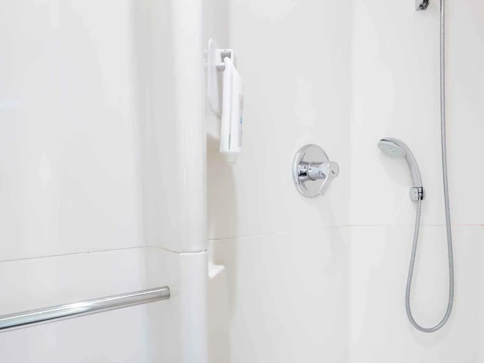 Bedroom in ibis budget Paris Porte De Montmartre Bedroom in ibis budget Paris Porte De Montmartre