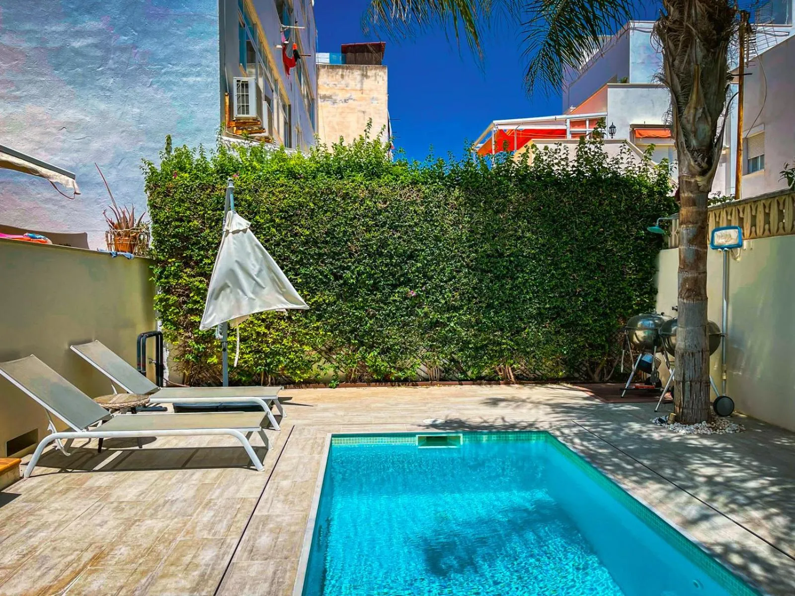 Pool view in Casa Molinar