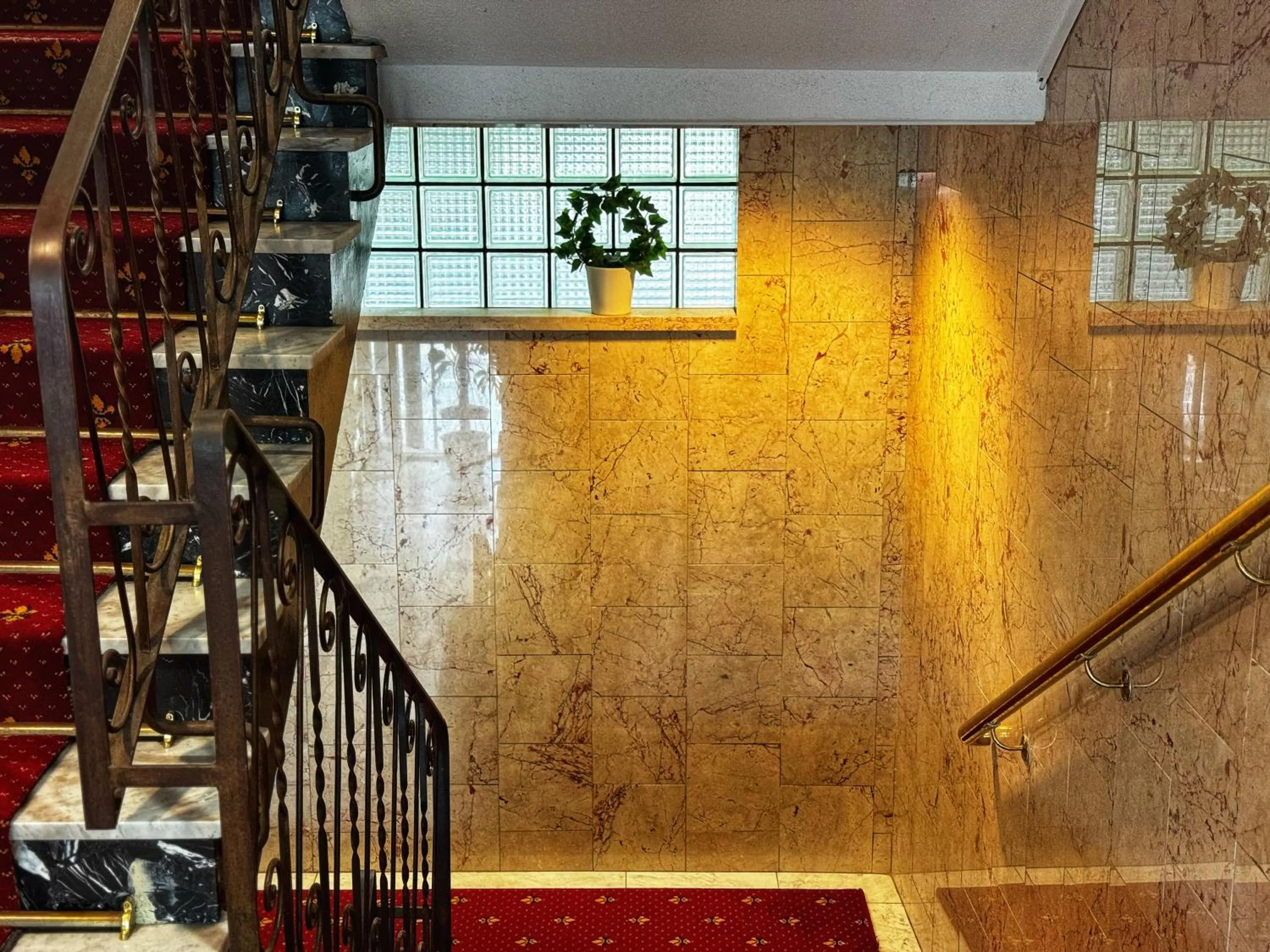 Decorative detail in Hotel Örgryte