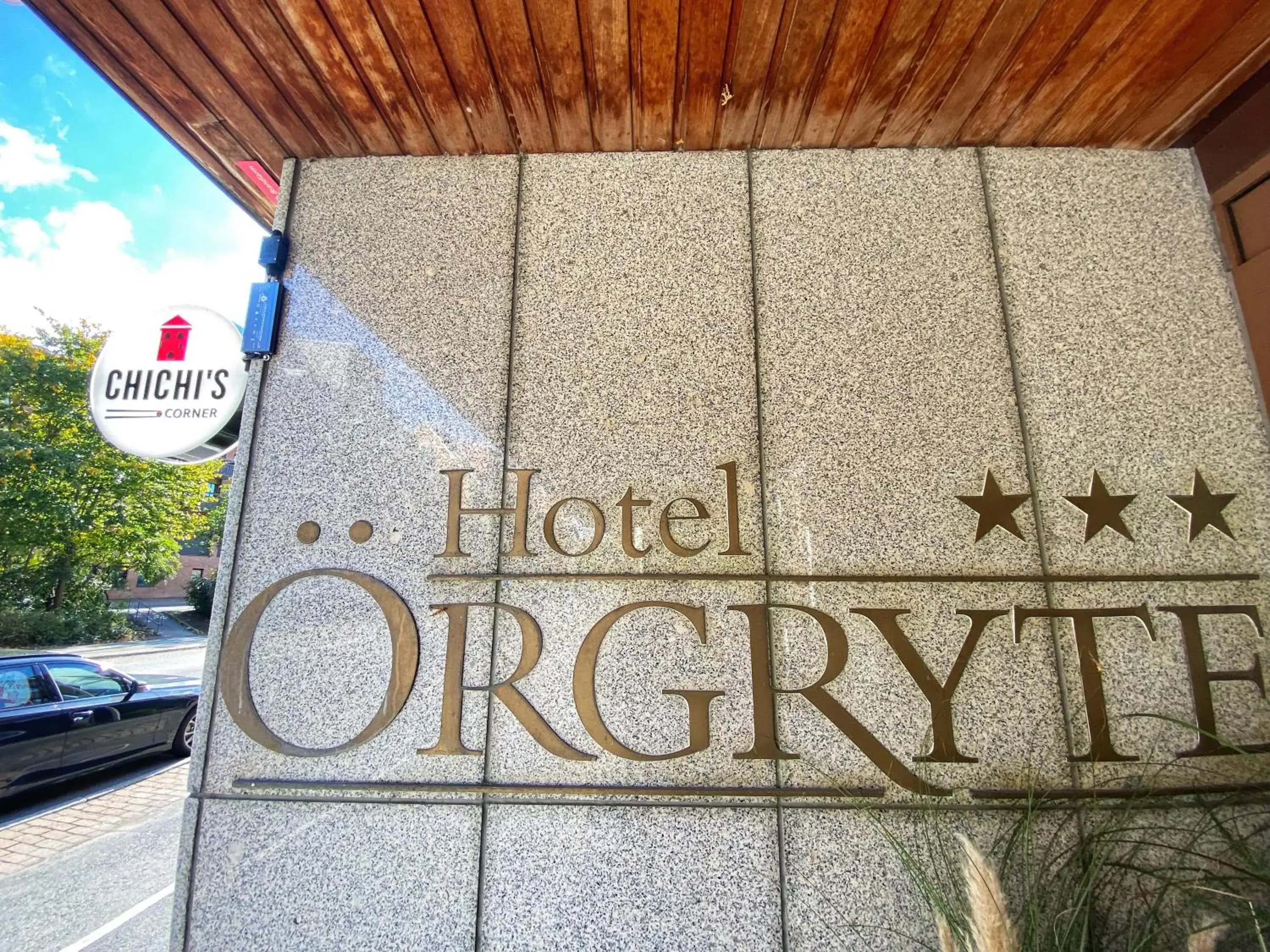 Facade/entrance in Hotel Örgryte Facade/entrance in Hotel Örgryte