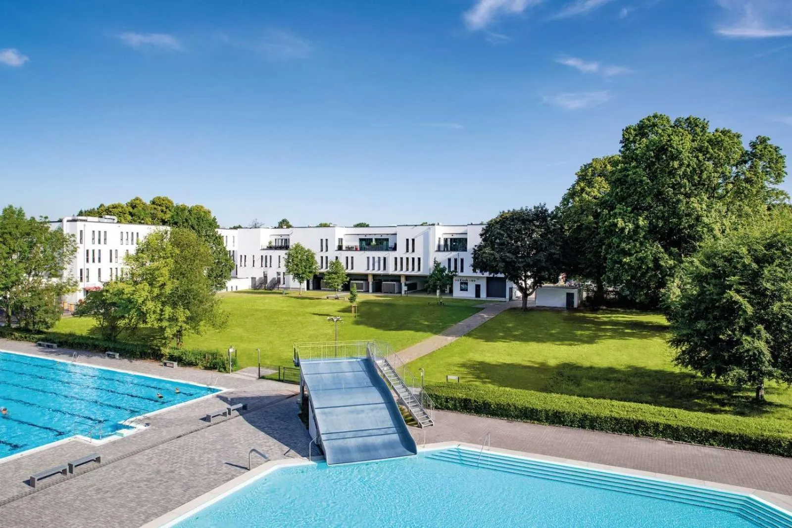 Aqua park in Friendly Cityhotel Oktopus