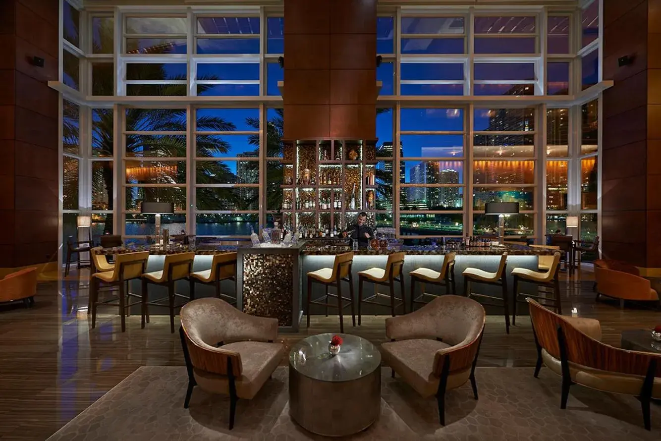 Lounge or bar in Mandarin Oriental, Miami Lounge or bar in Mandarin Oriental, Miami