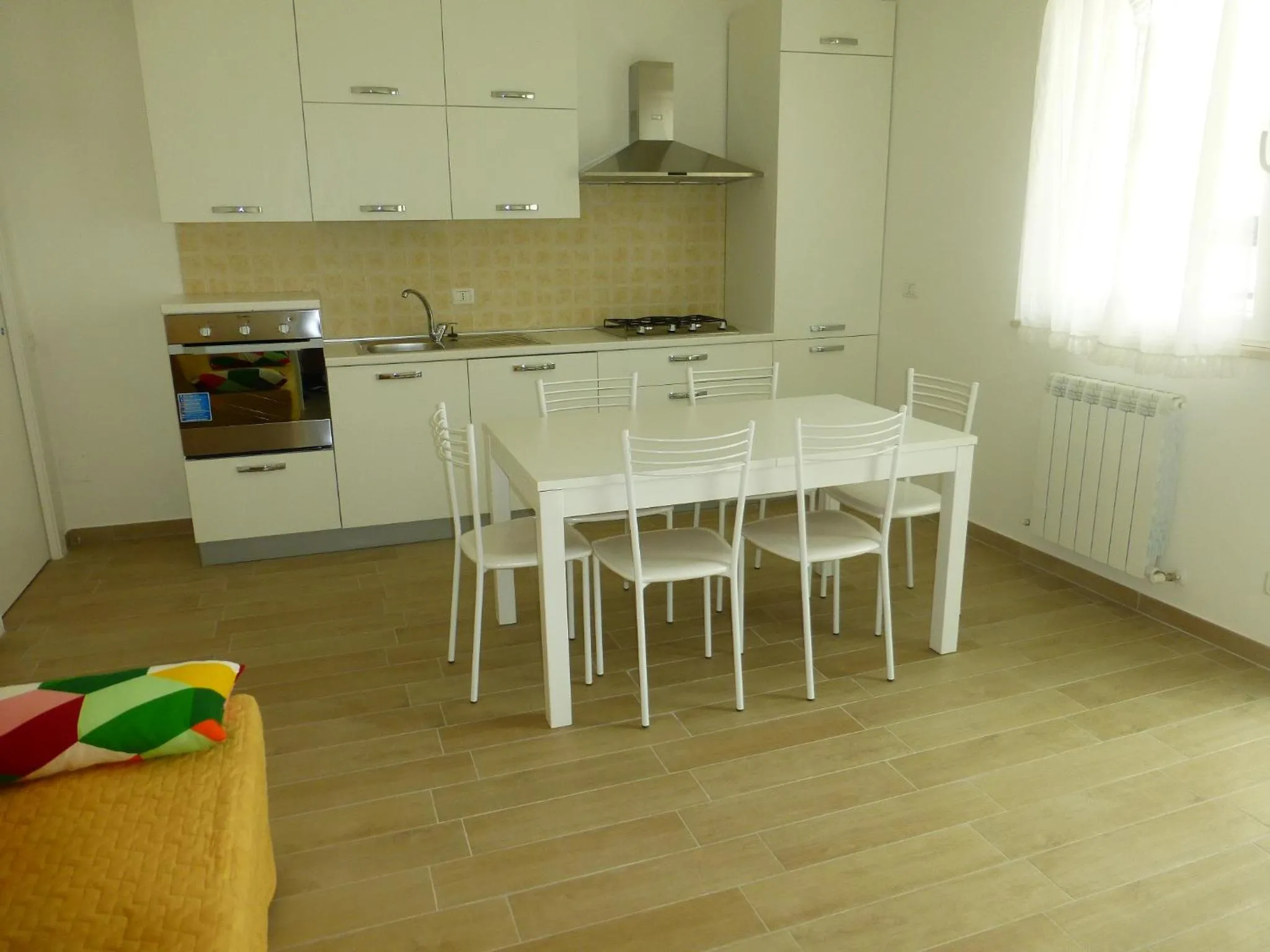Kitchen or kitchenette in A Due Passi dal Mare