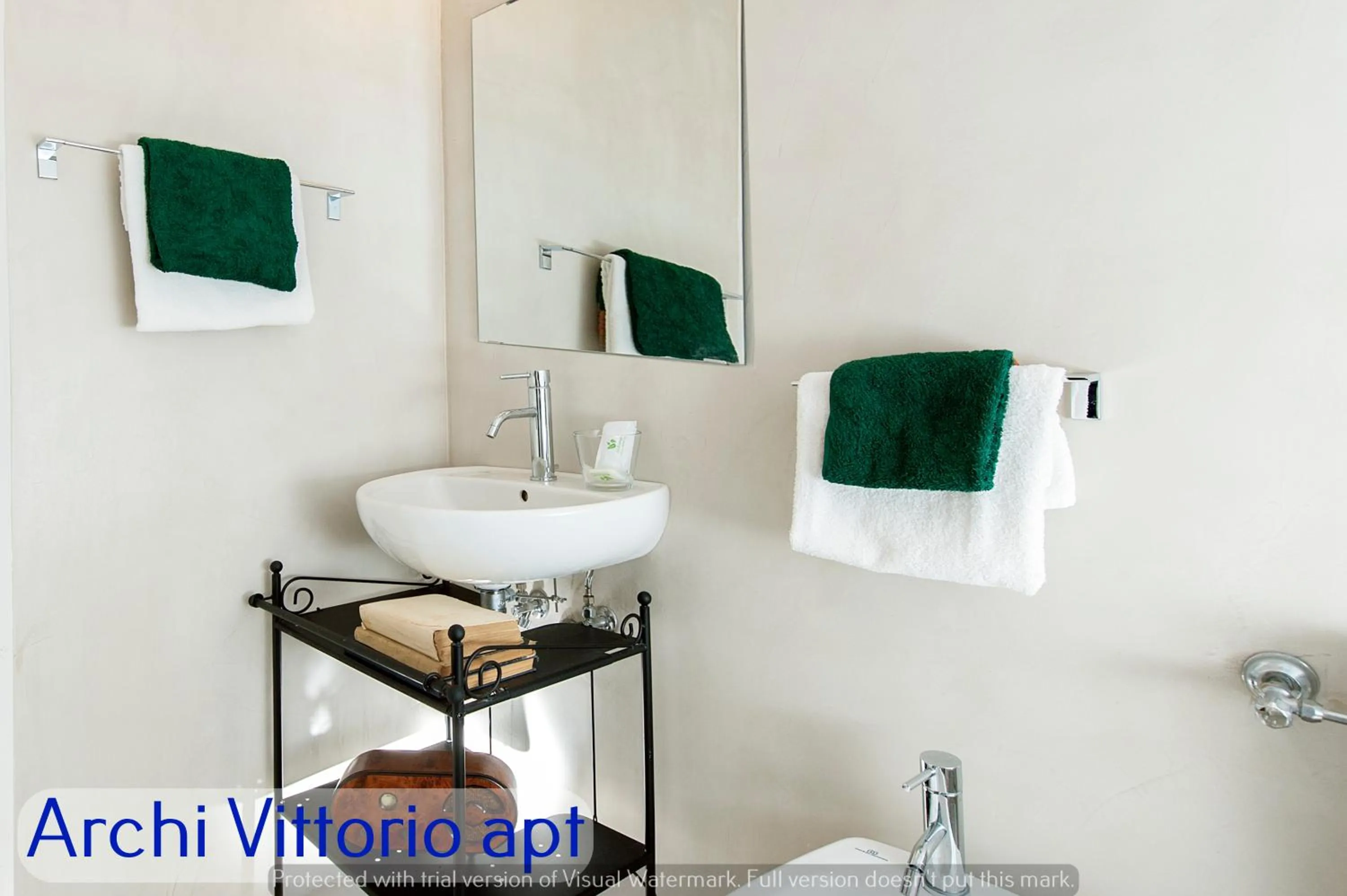 Bathroom in Corso Vittorio Apartments