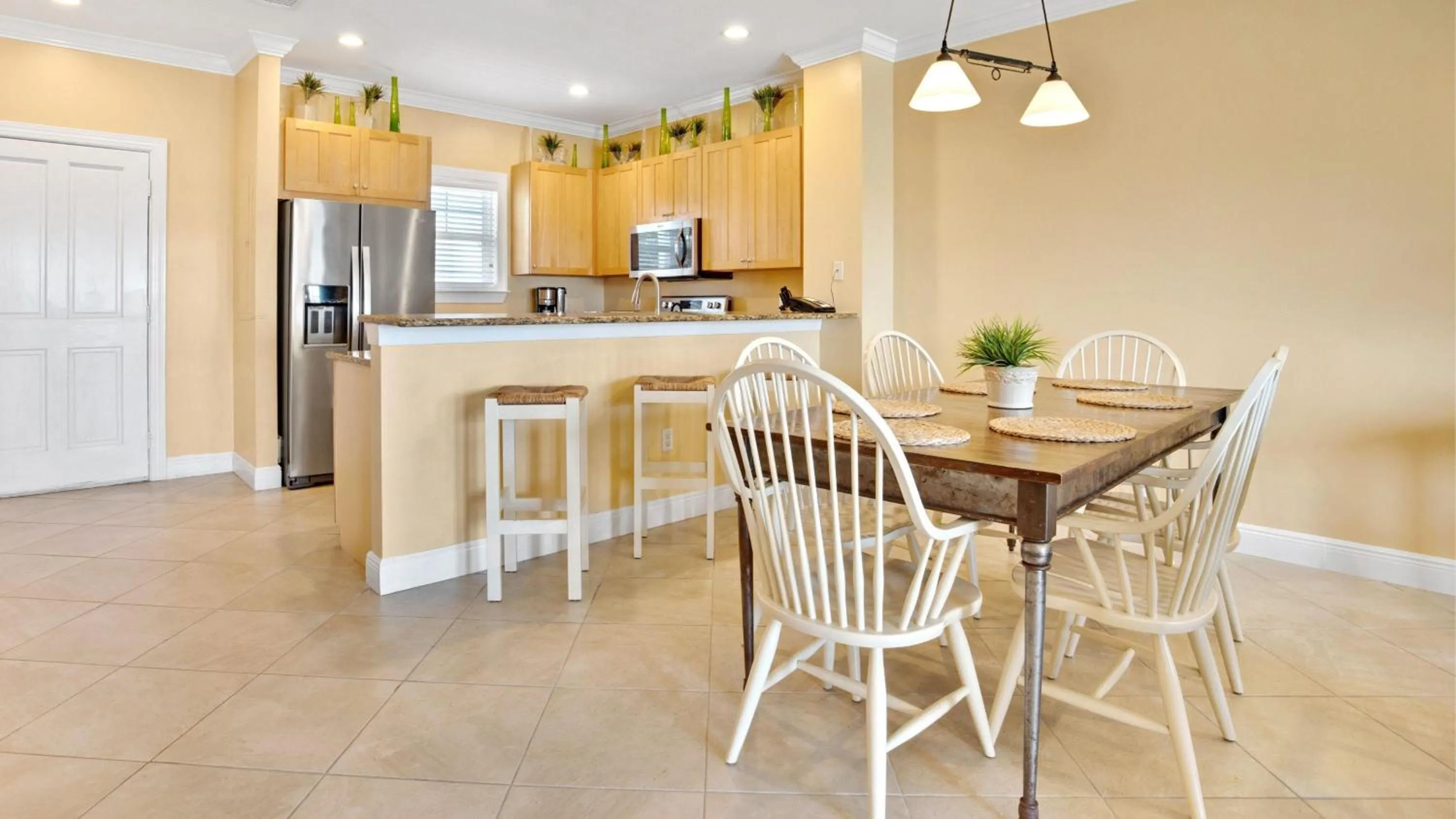 Kitchen or kitchenette in Tranquility Bay Resort