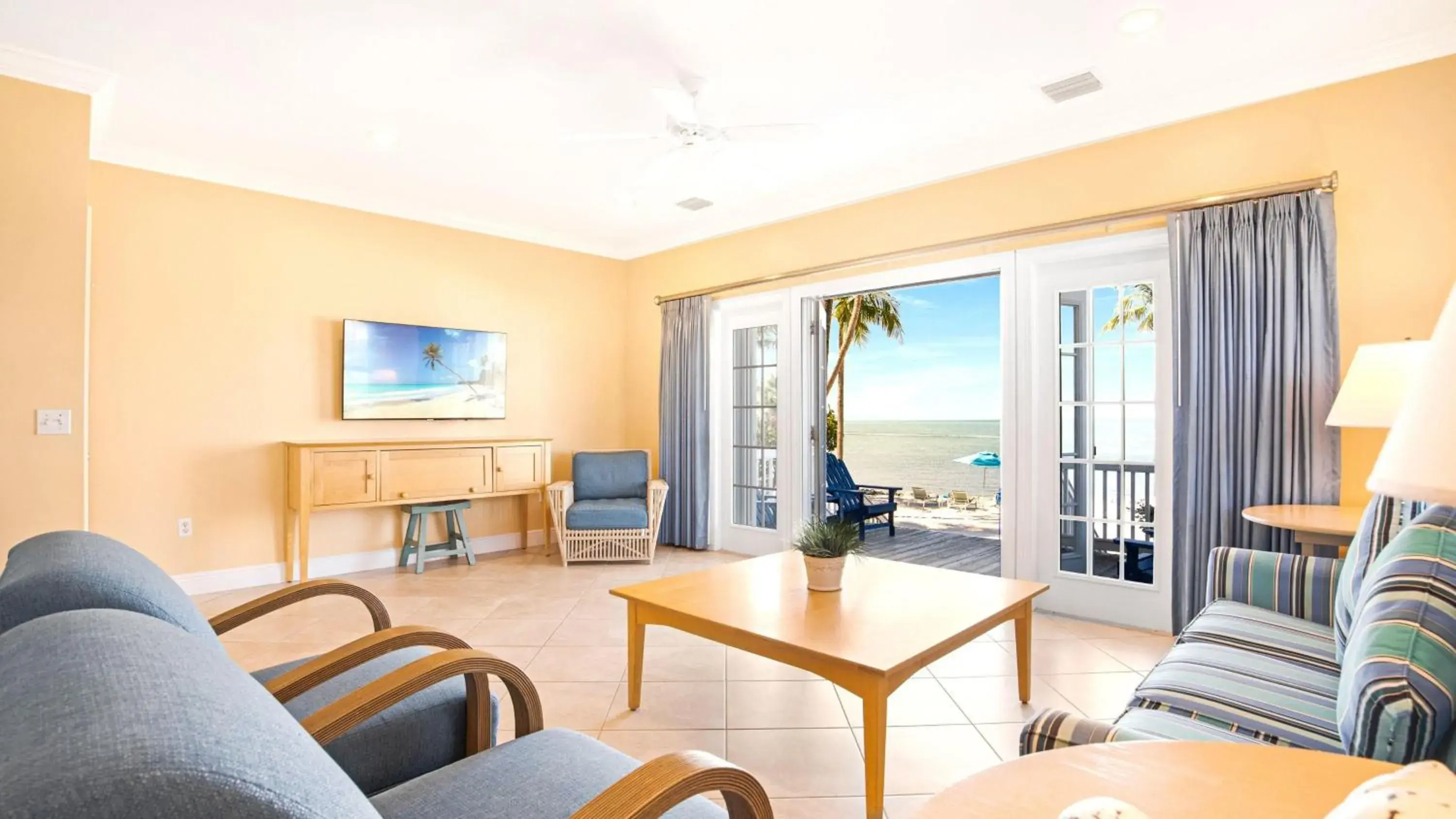 Bedroom in Tranquility Bay Resort Bedroom in Tranquility Bay Resort