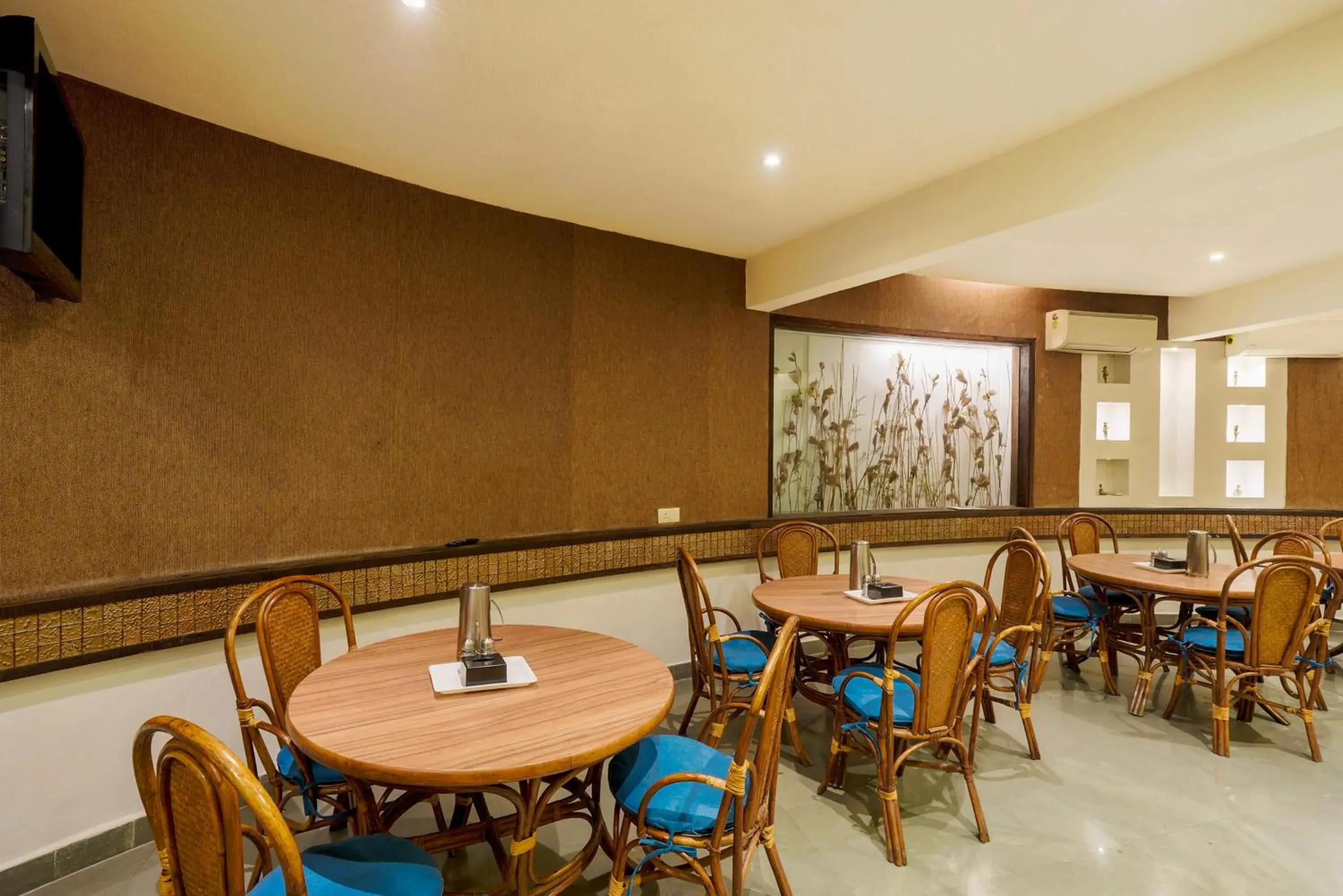 Treebo Premium Niraali Executive, Hinjewadi Treebo Premium Niraali Executive, Hinjewadi