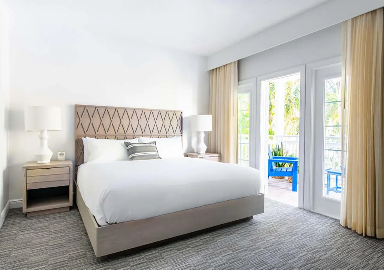 Bedroom, Bed in Parrot Key Hotel & Villas