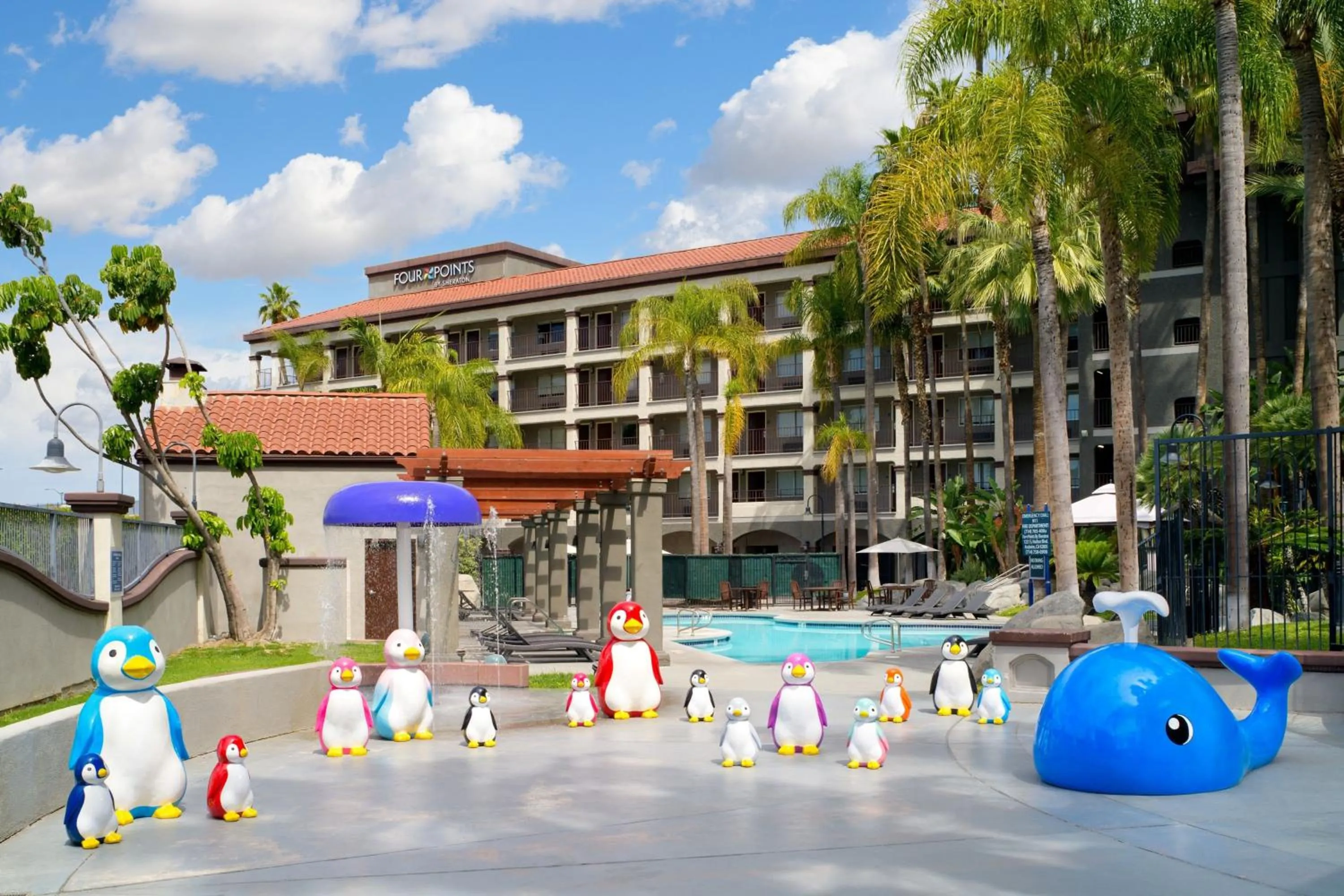 Fitness centre/facilities in Four Points by Sheraton Anaheim