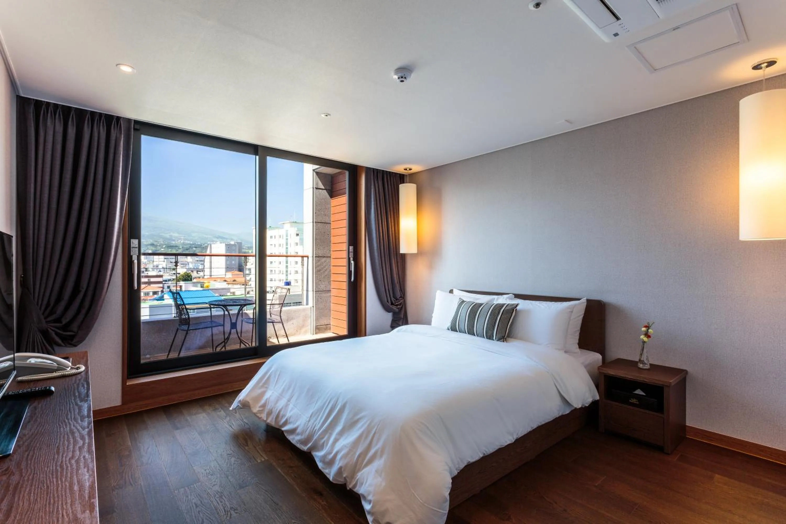 Bedroom in Hotel Alegria Seogwipo