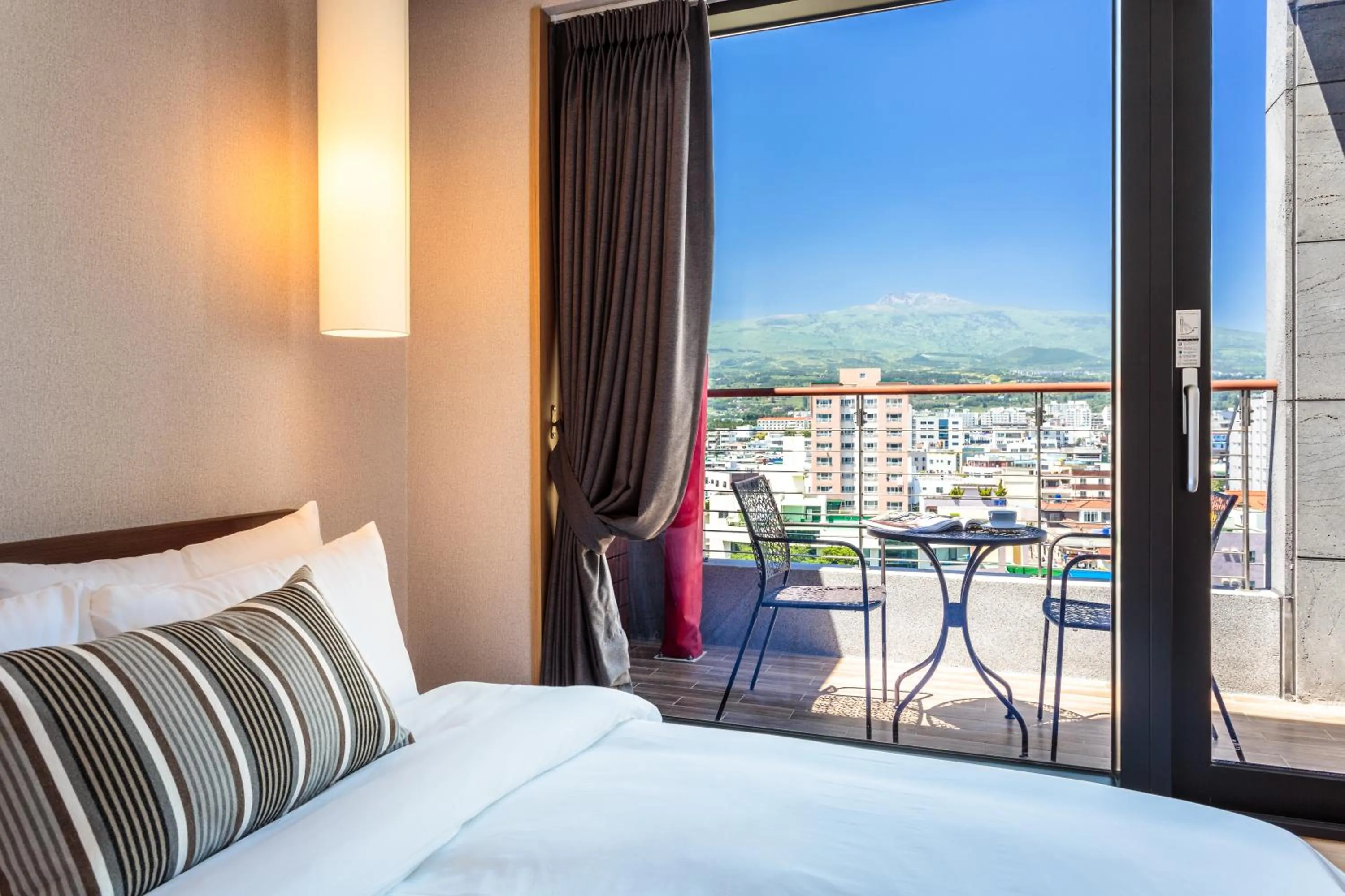 Bedroom in Hotel Alegria Seogwipo