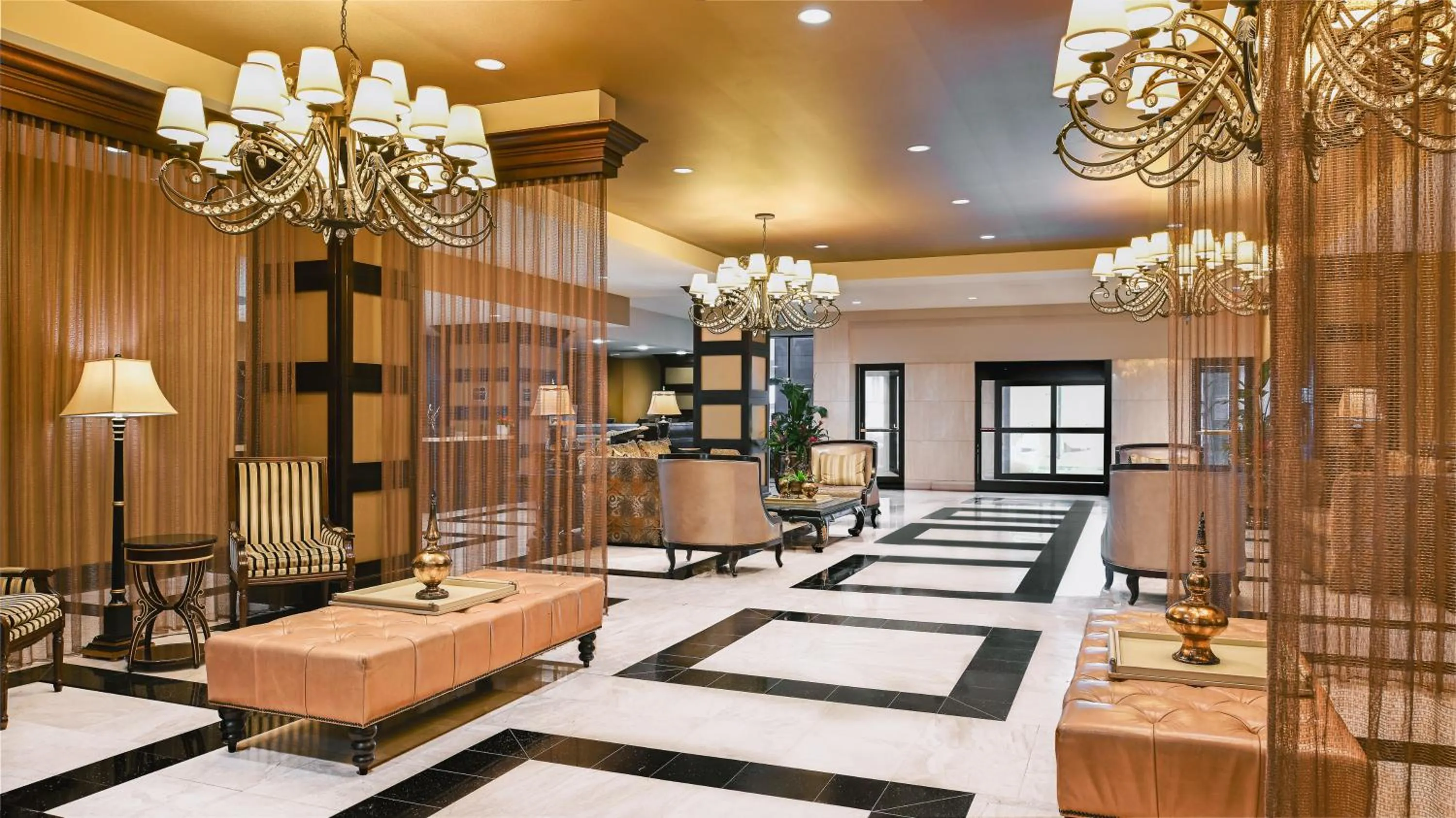 Lobby or reception in InterContinental New Orleans by IHG