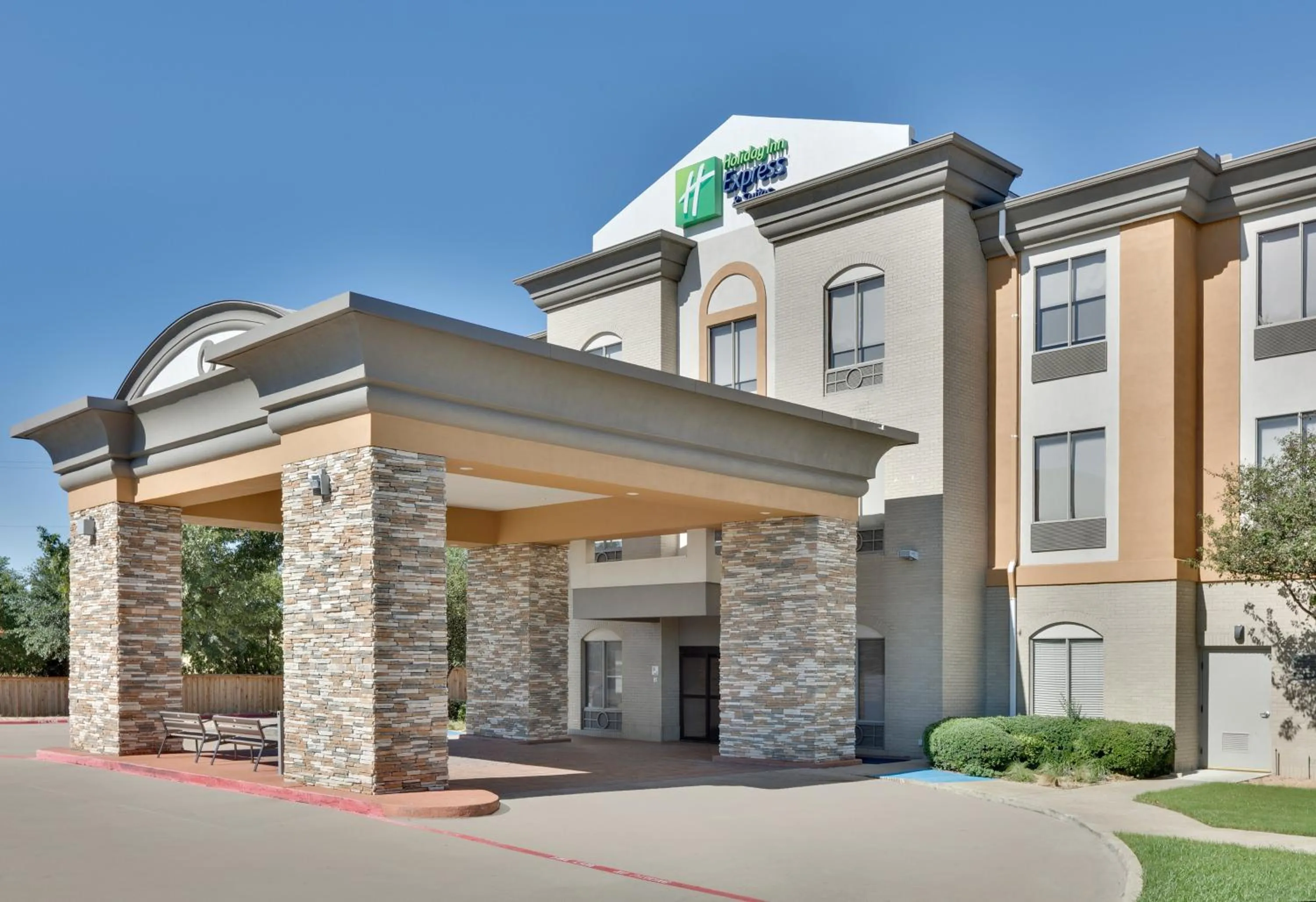 Property building in Holiday Inn Express & Suites Dallas - Duncanville by IHG