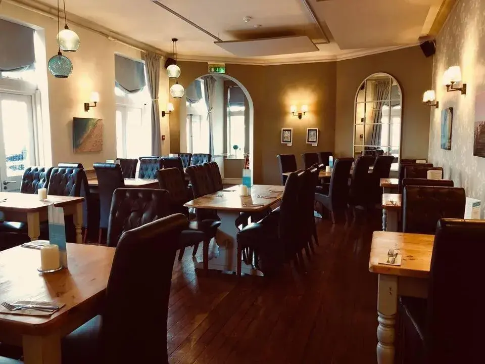 Dining area in The George Inn Dining area in The George Inn
