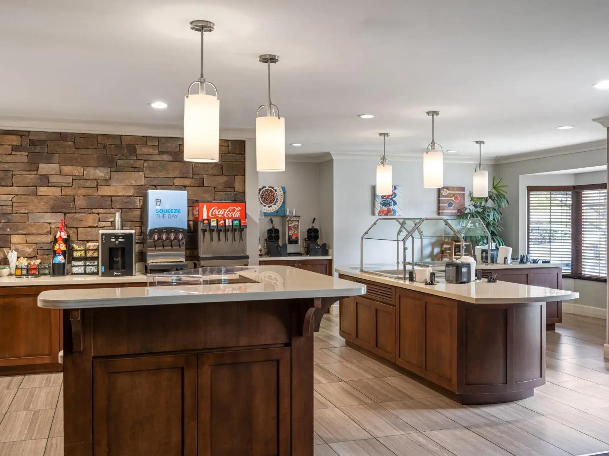 Restaurant/places to eat in Staybridge Suites Indianapolis Downtown-Convention Center by IHG Restaurant/places to eat in Staybridge Suites Indianapolis Downtown-Convention Center by IHG