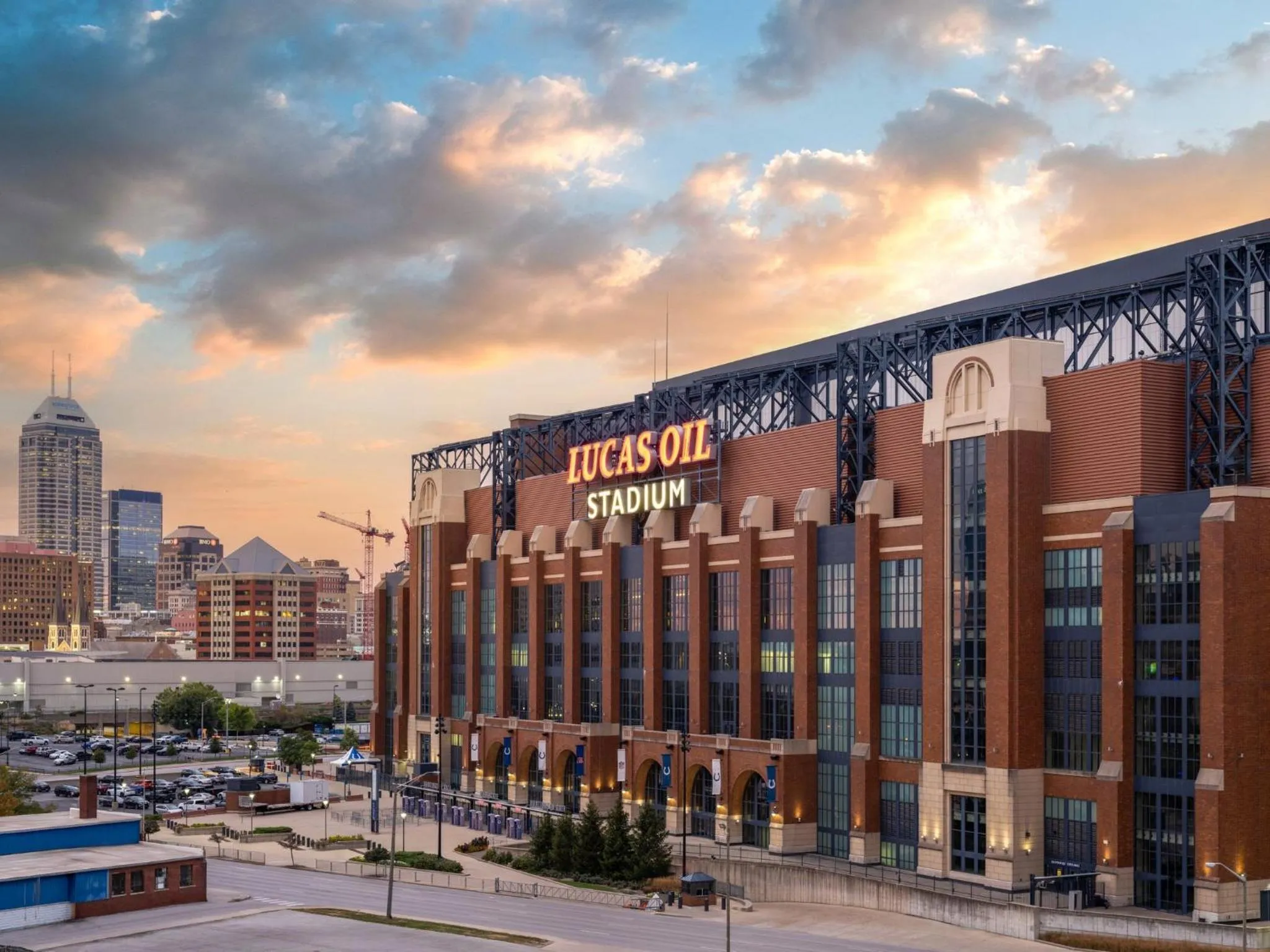 Property building in Staybridge Suites Indianapolis Downtown-Convention Center by IHG