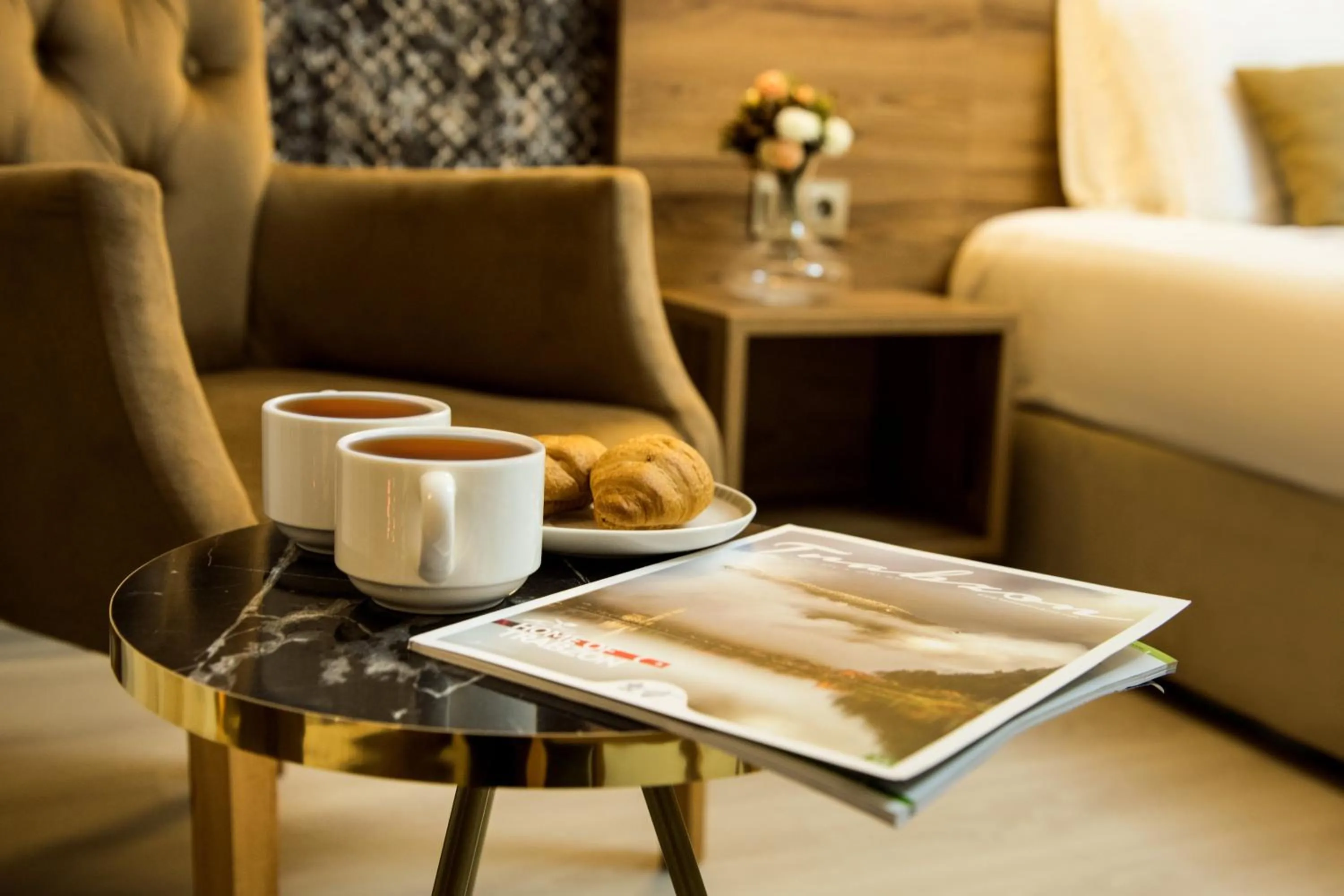 Seating area in White House Hotel