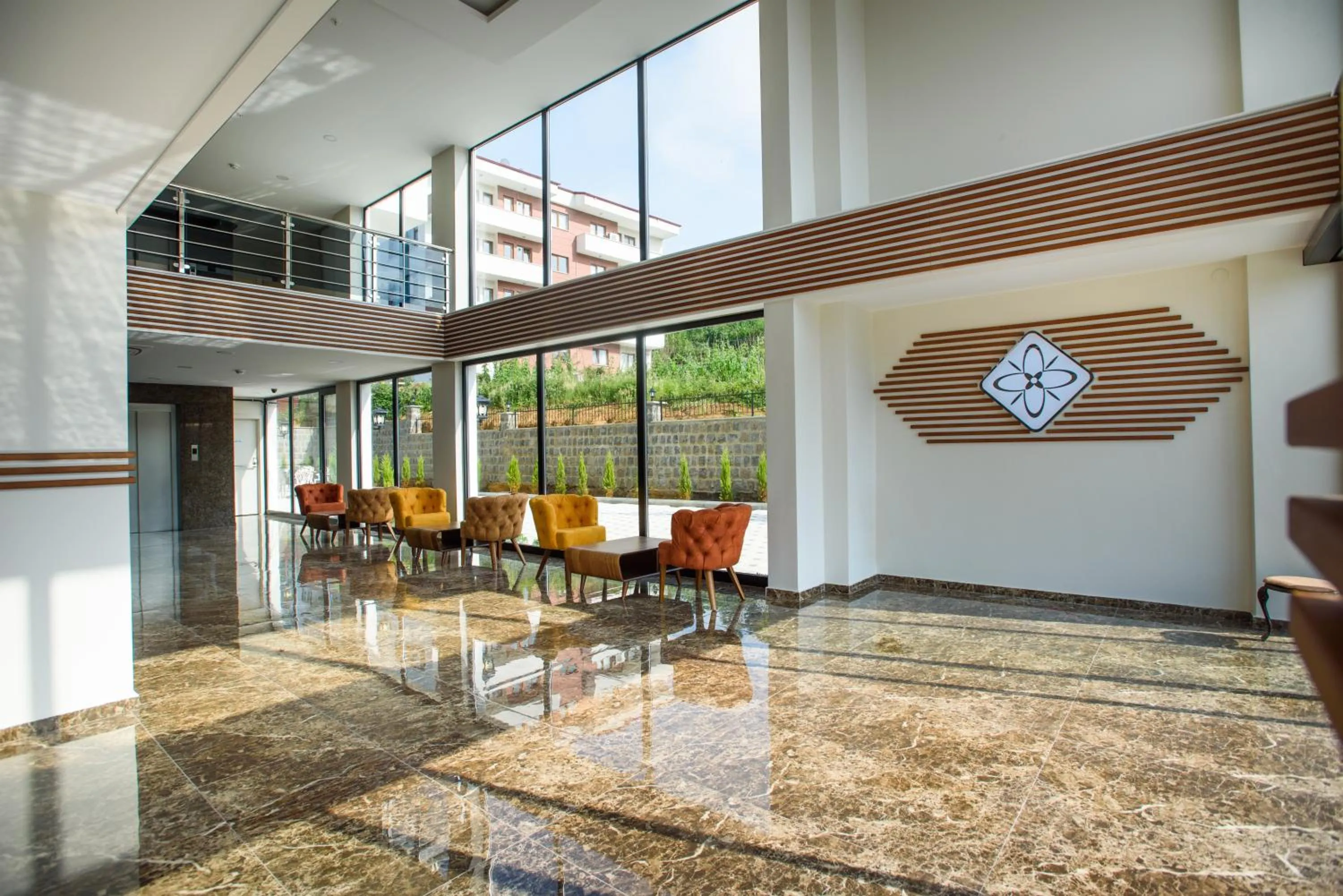 Lobby or reception in White House Hotel