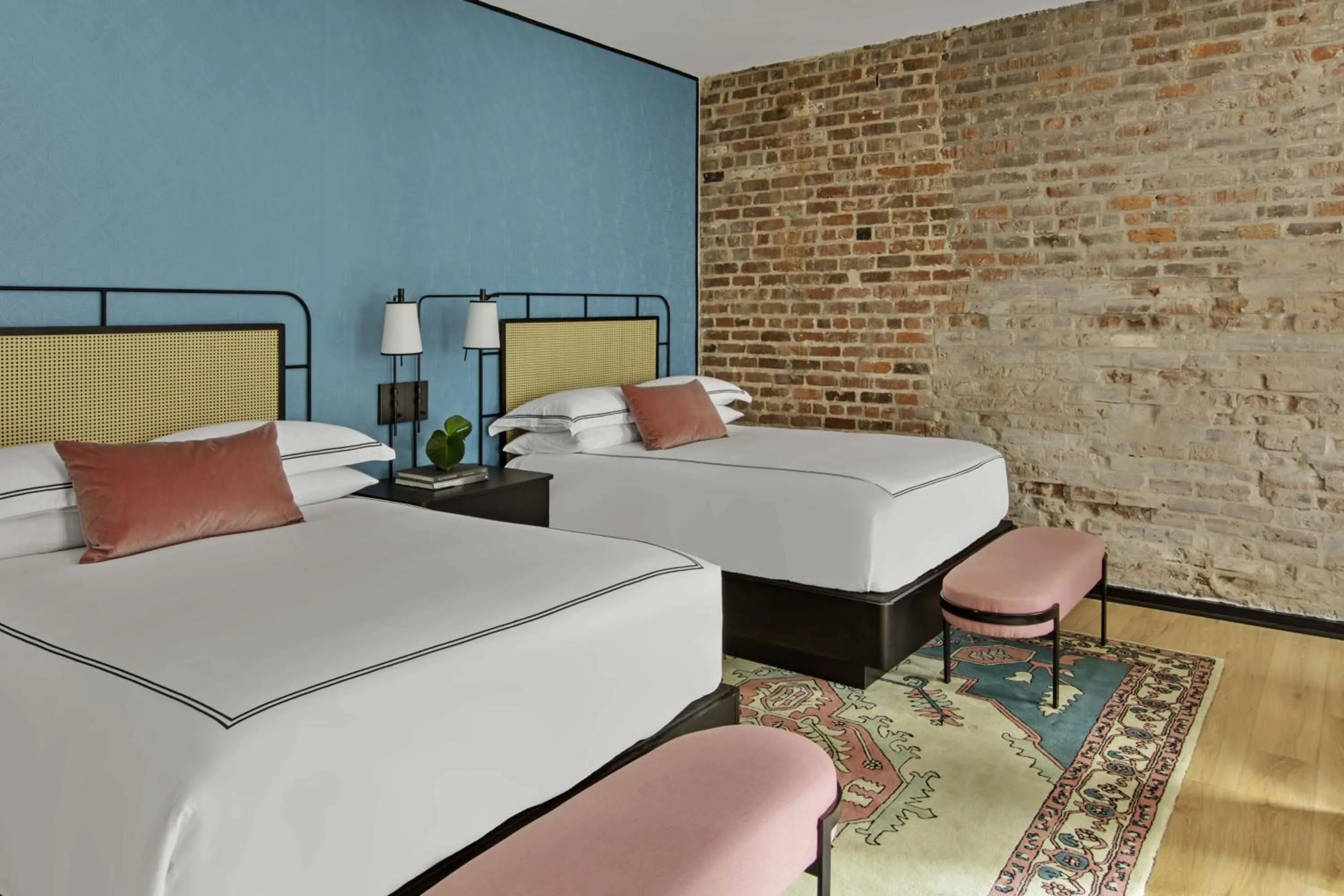 Photo of the whole room, Bed in Kimpton Hotel Fontenot by IHG