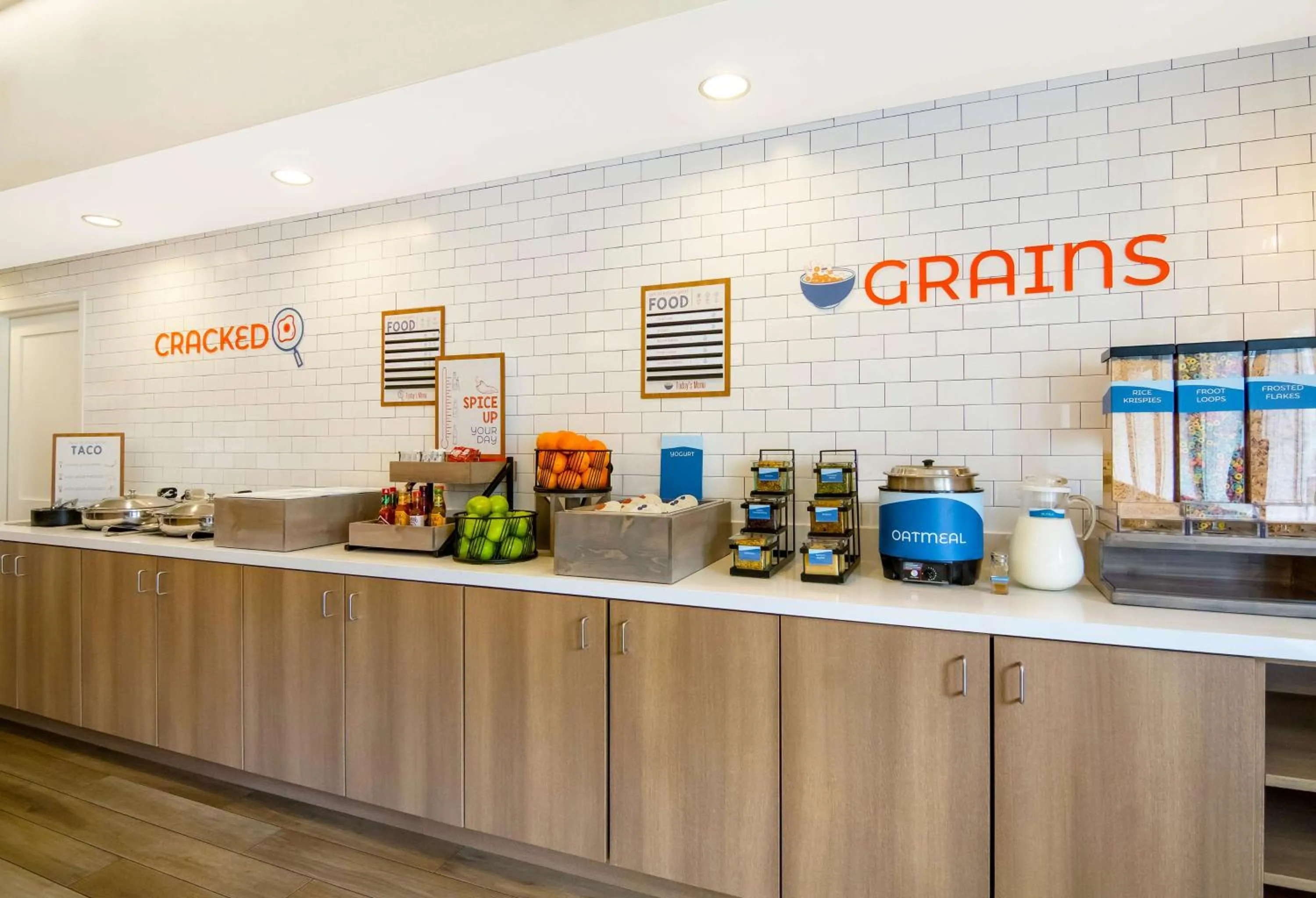 Breakfast in Sonesta ES Suites Denver South Park Meadows