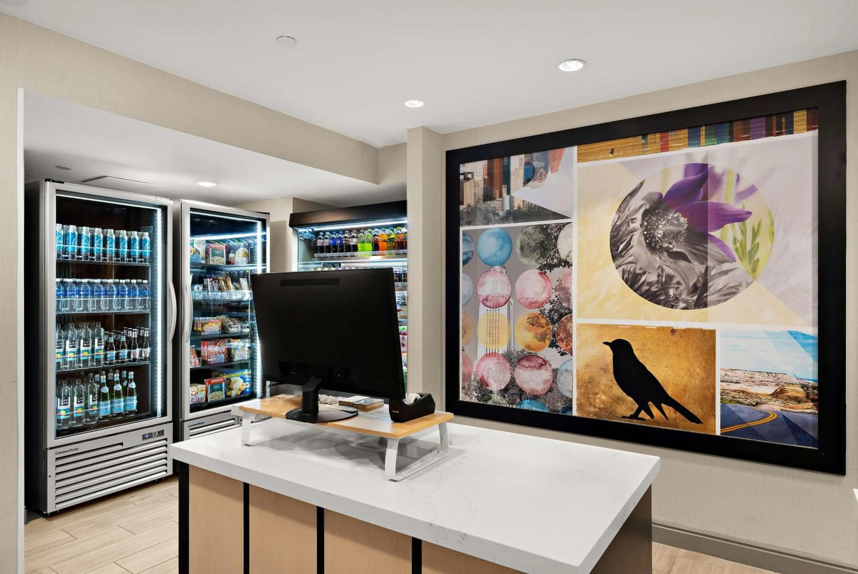 Lobby or reception in Sonesta ES Suites Denver South Park Meadows