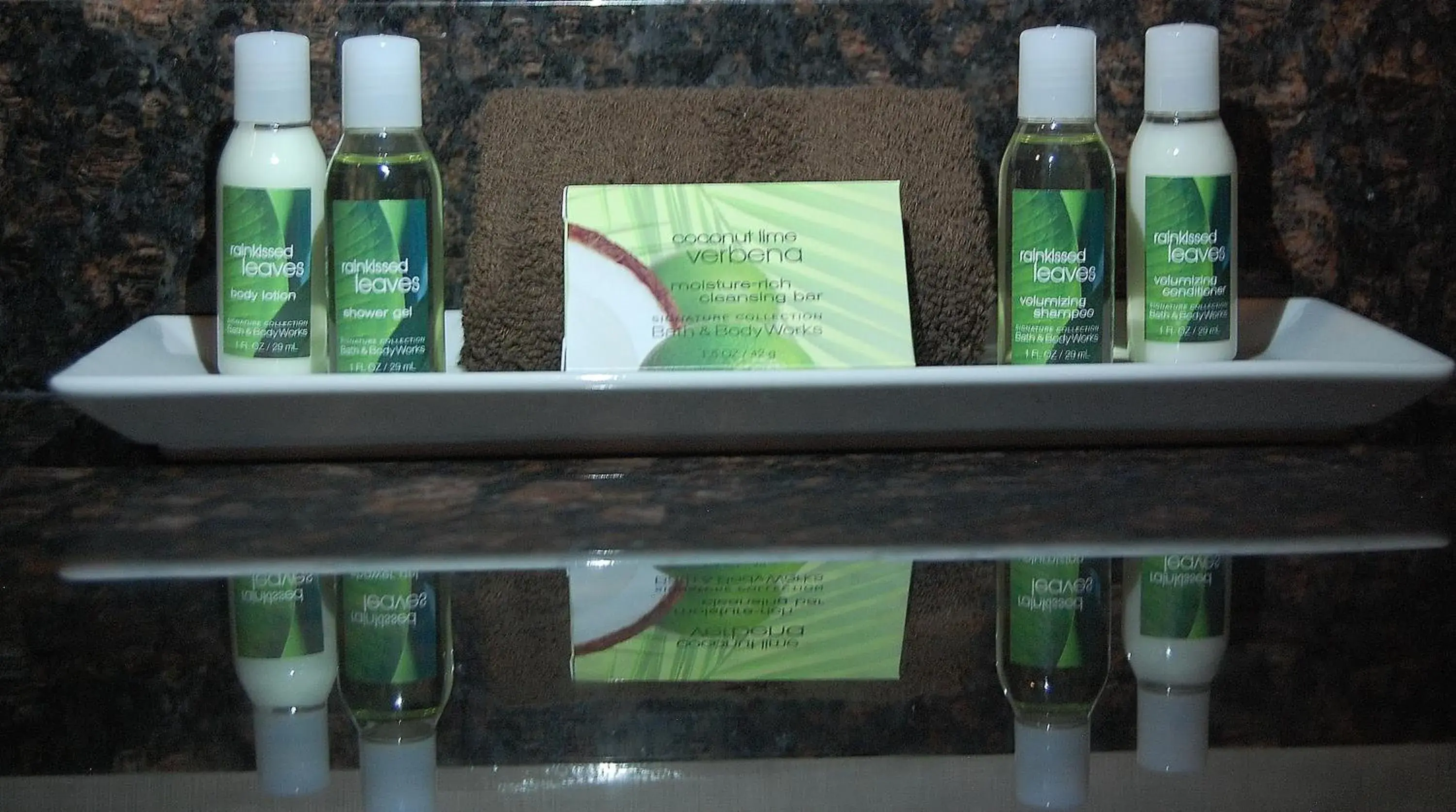 Queen Room - Disability Access in Cobble Creek Lodge Queen Room - Disability Access in Cobble Creek Lodge