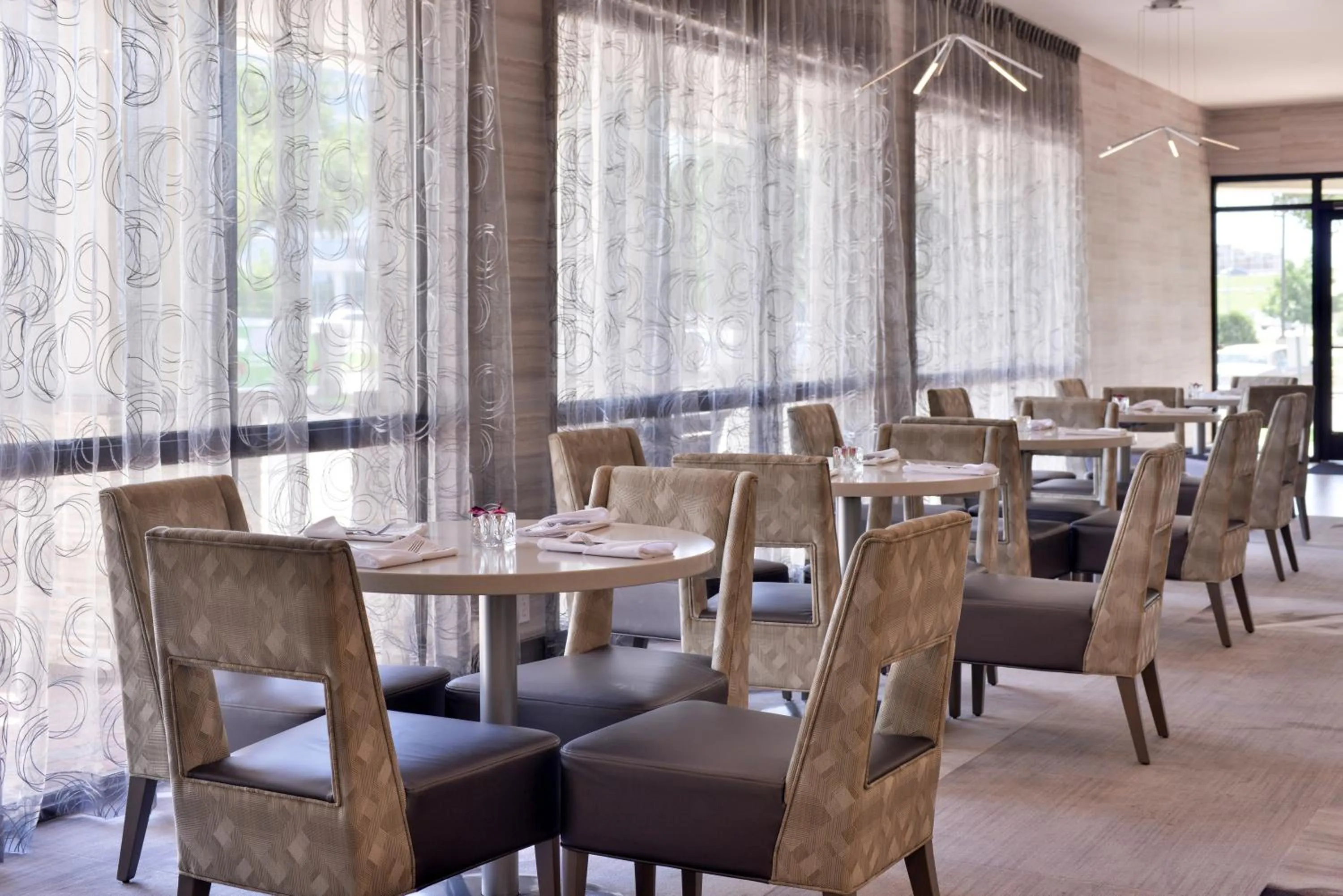 Breakfast in Holiday Inn Dallas-Richardson by IHG