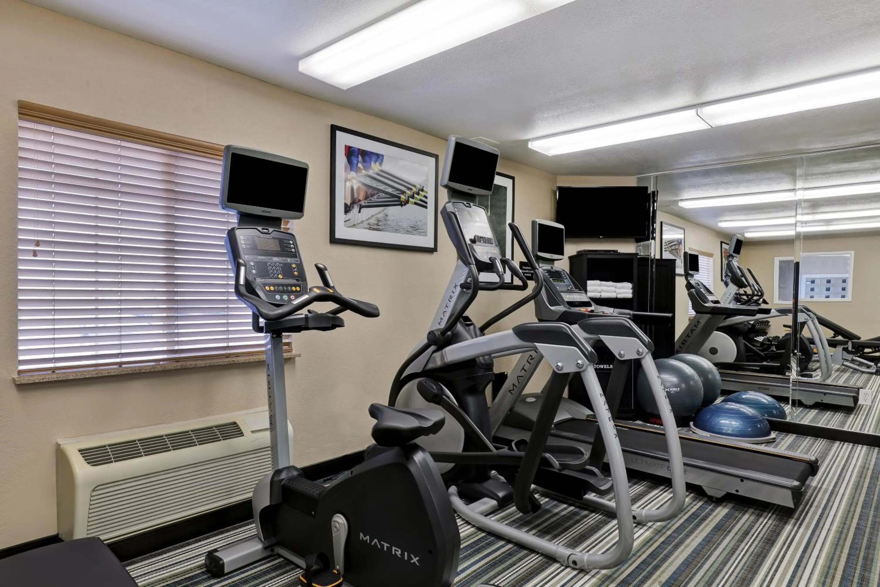 Fitness centre/facilities in Candlewood Suites Indianapolis - South by IHG