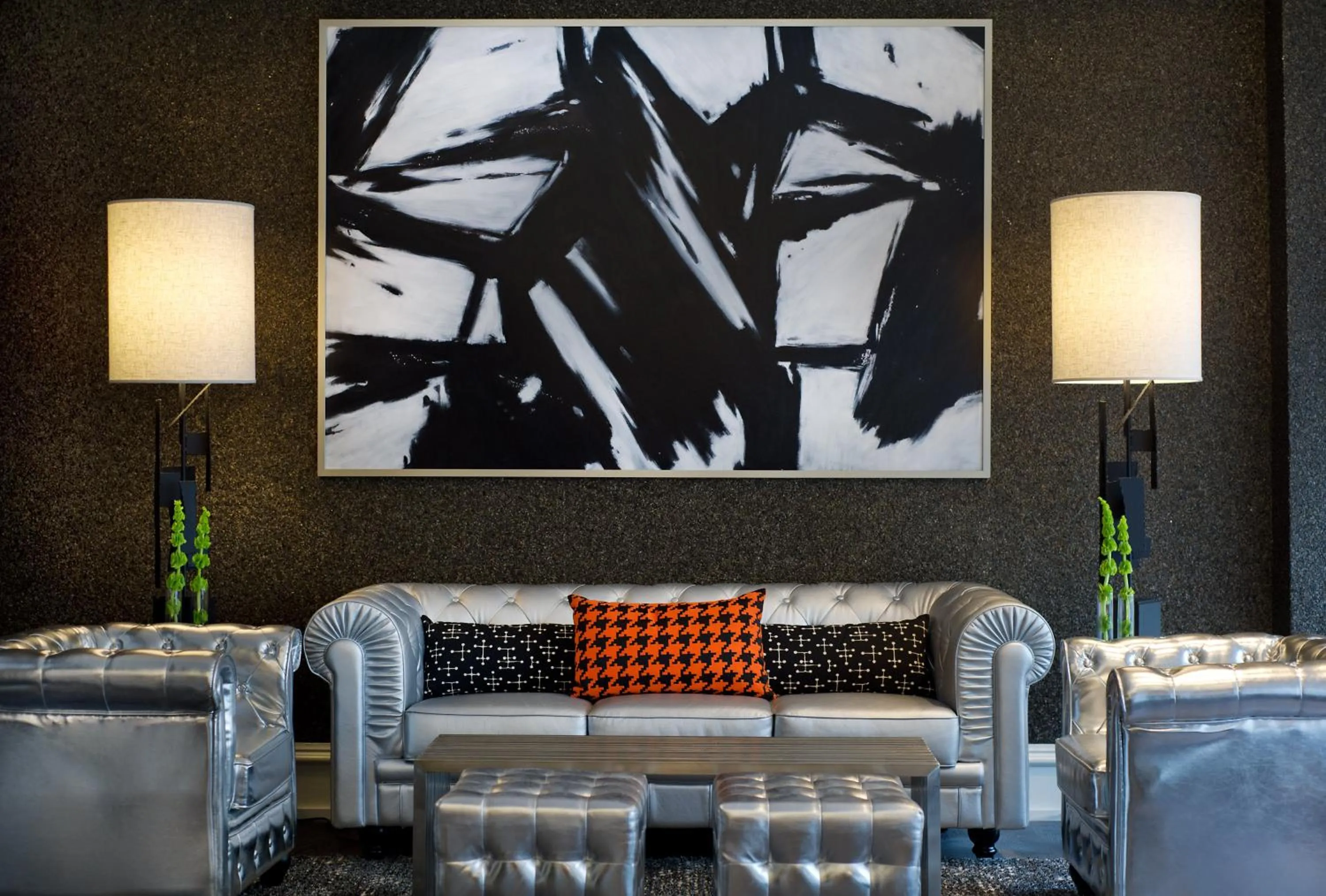 Communal lounge/ TV room in Moderne Hotel