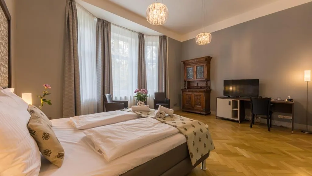 Bed in Wellness & Spa hotel Villa Regenhart