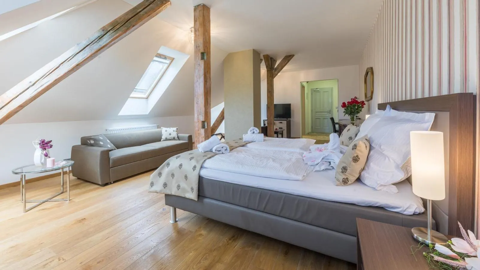 Bed in Wellness & Spa hotel Villa Regenhart