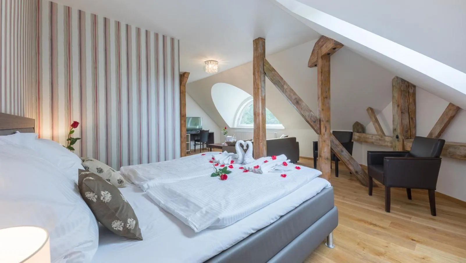 Bed in Wellness & Spa hotel Villa Regenhart