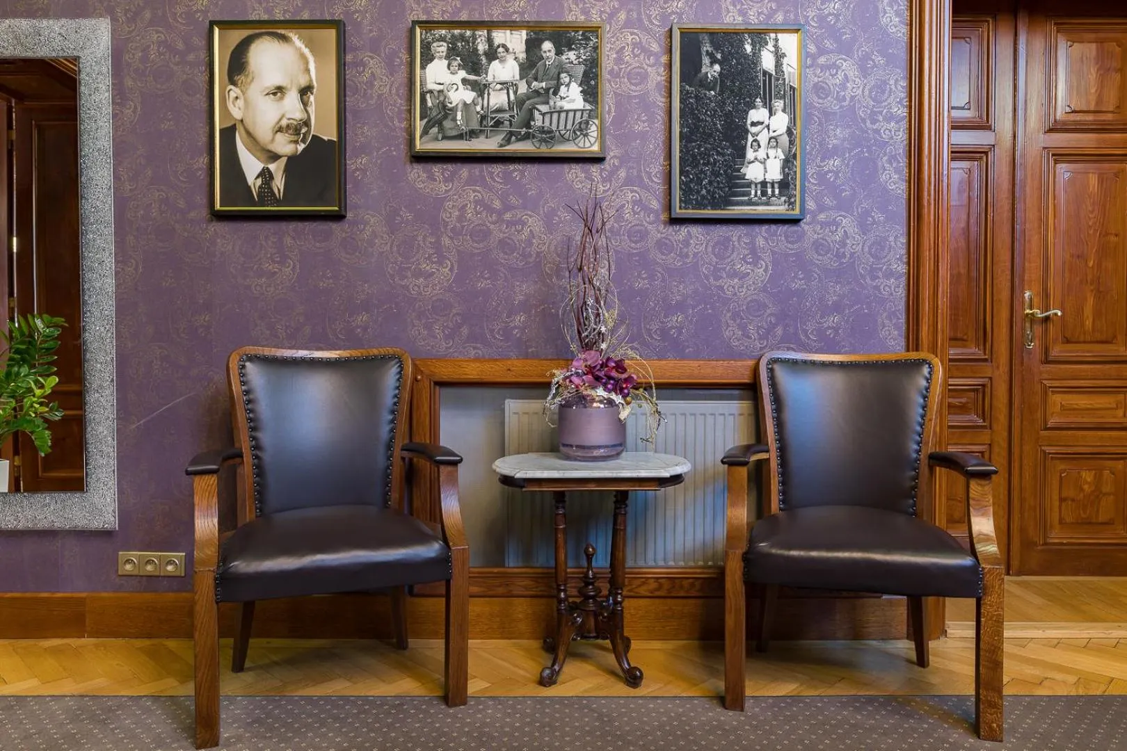 Communal lounge/ TV room in Wellness & Spa hotel Villa Regenhart