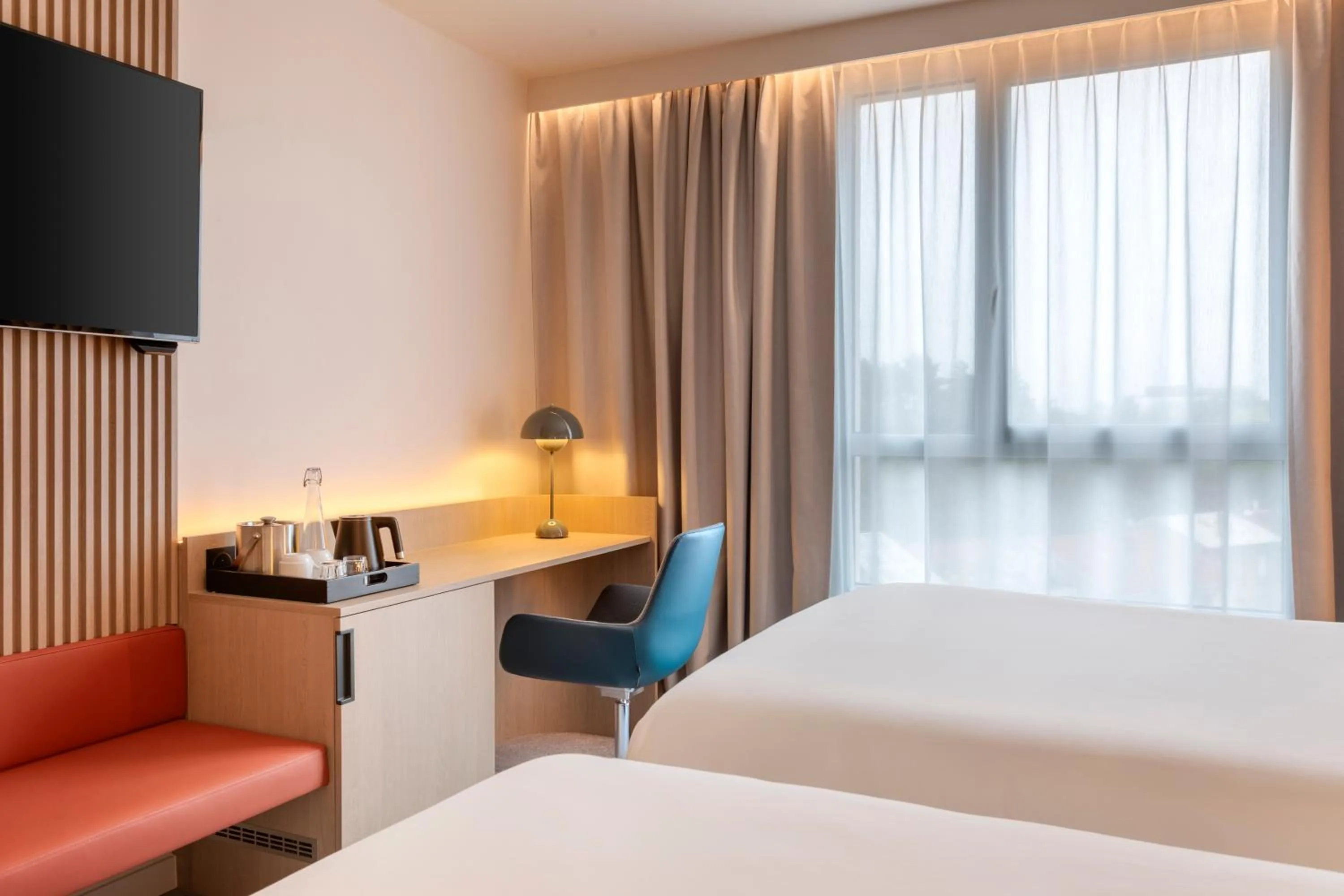 Bed in Courtyard by Marriott Paris Saint Denis