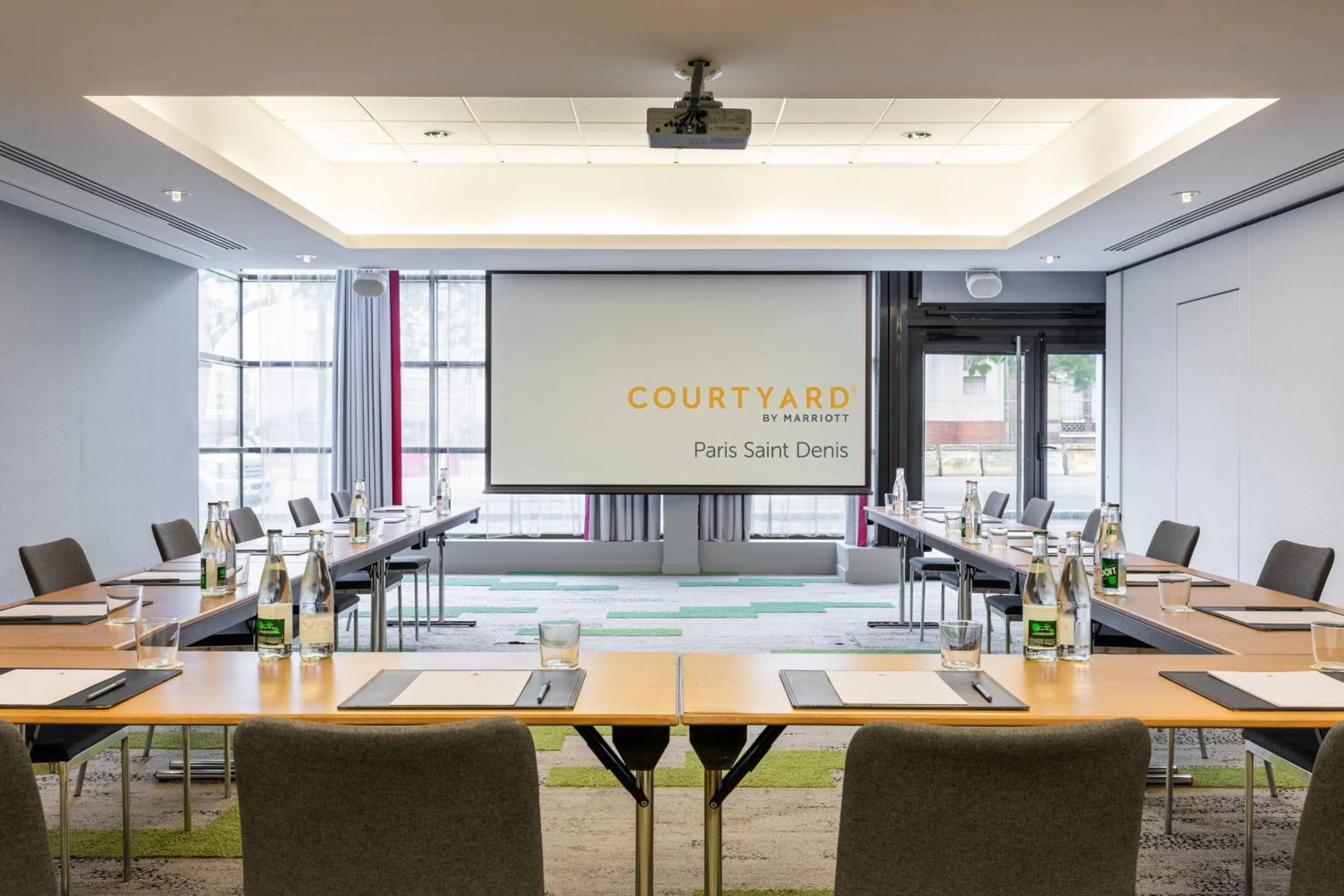 Meeting/conference room in Courtyard by Marriott Paris Saint Denis