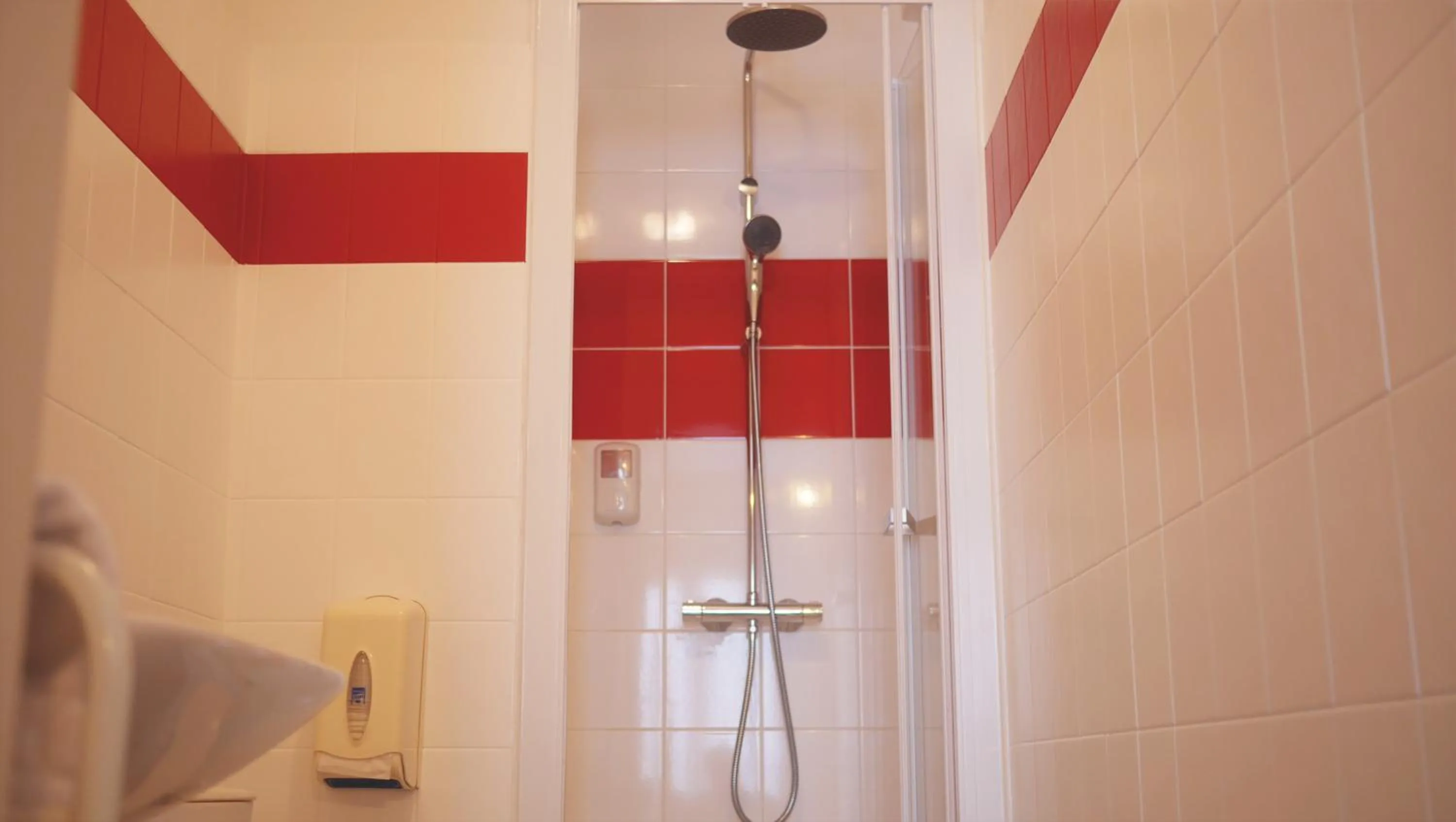 Logis Hôtel & Restaurant - Le Saint-Louis