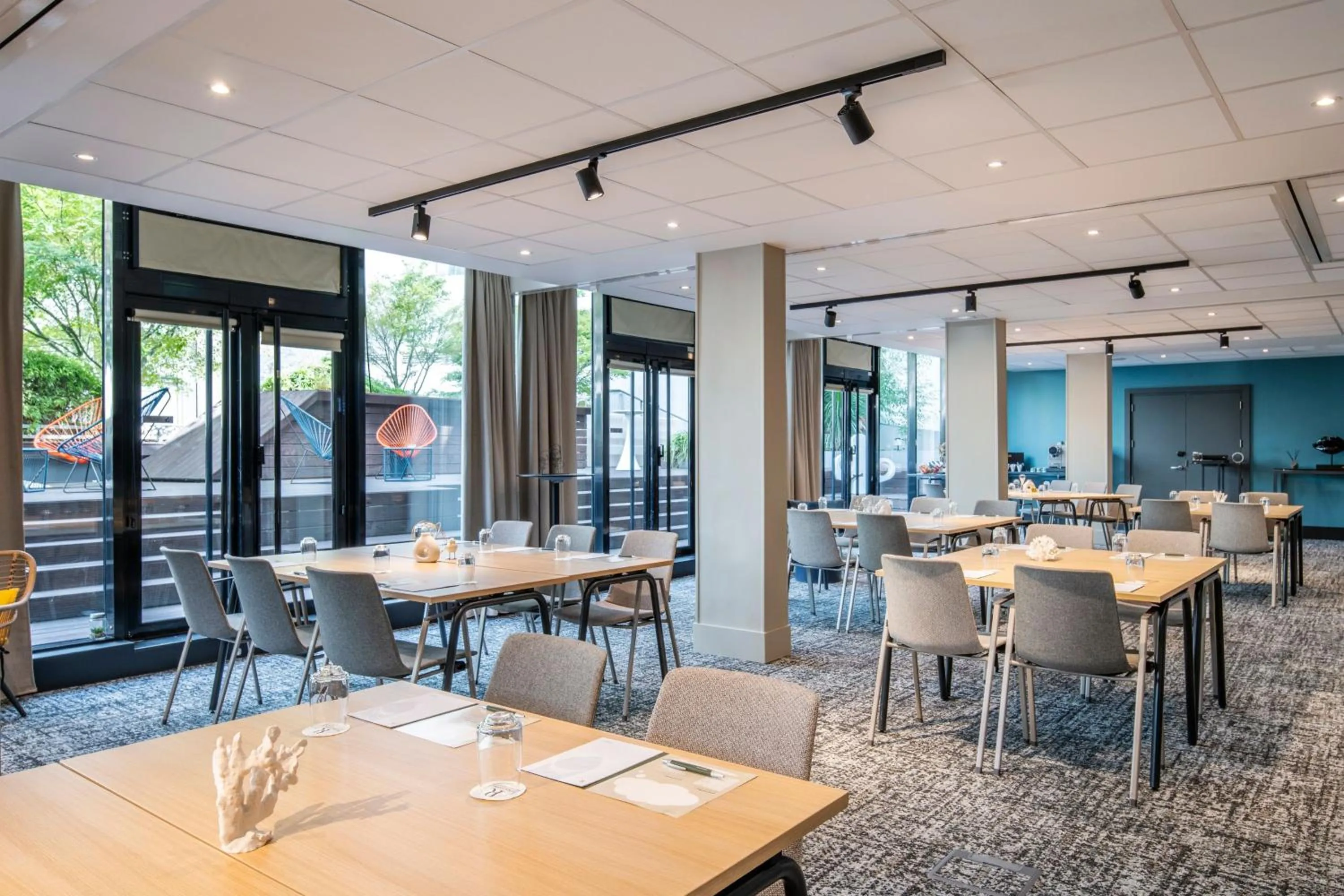 Meeting/conference room in Renaissance Paris Arc de Triomphe Hotel