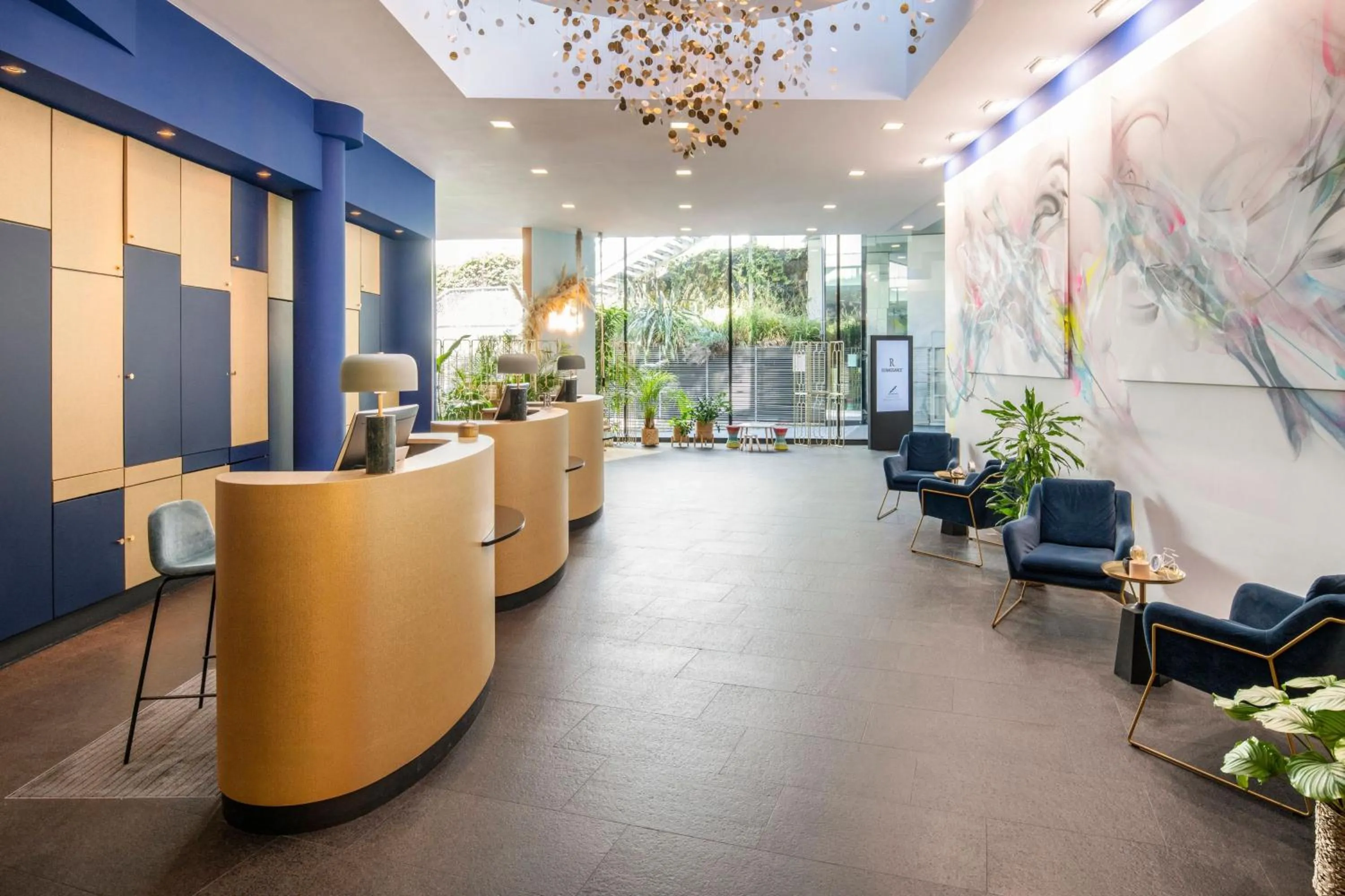 Lobby or reception in Renaissance Paris Arc de Triomphe Hotel