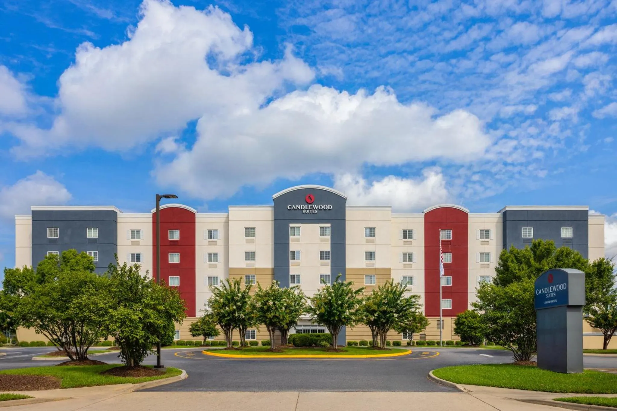 Property building in Candlewood Suites Norfolk Airport by IHG