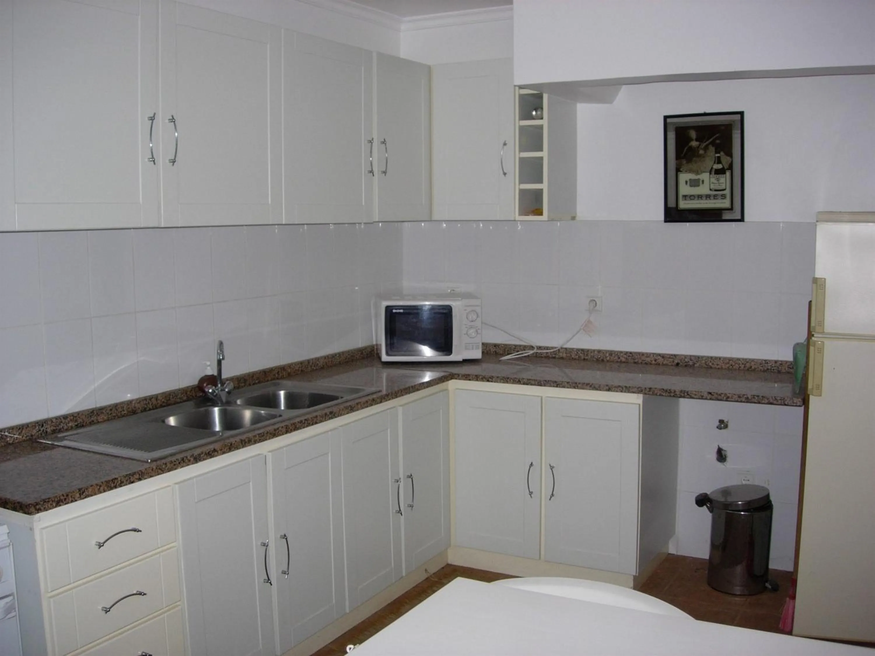 Property building in Hostel Casal São João