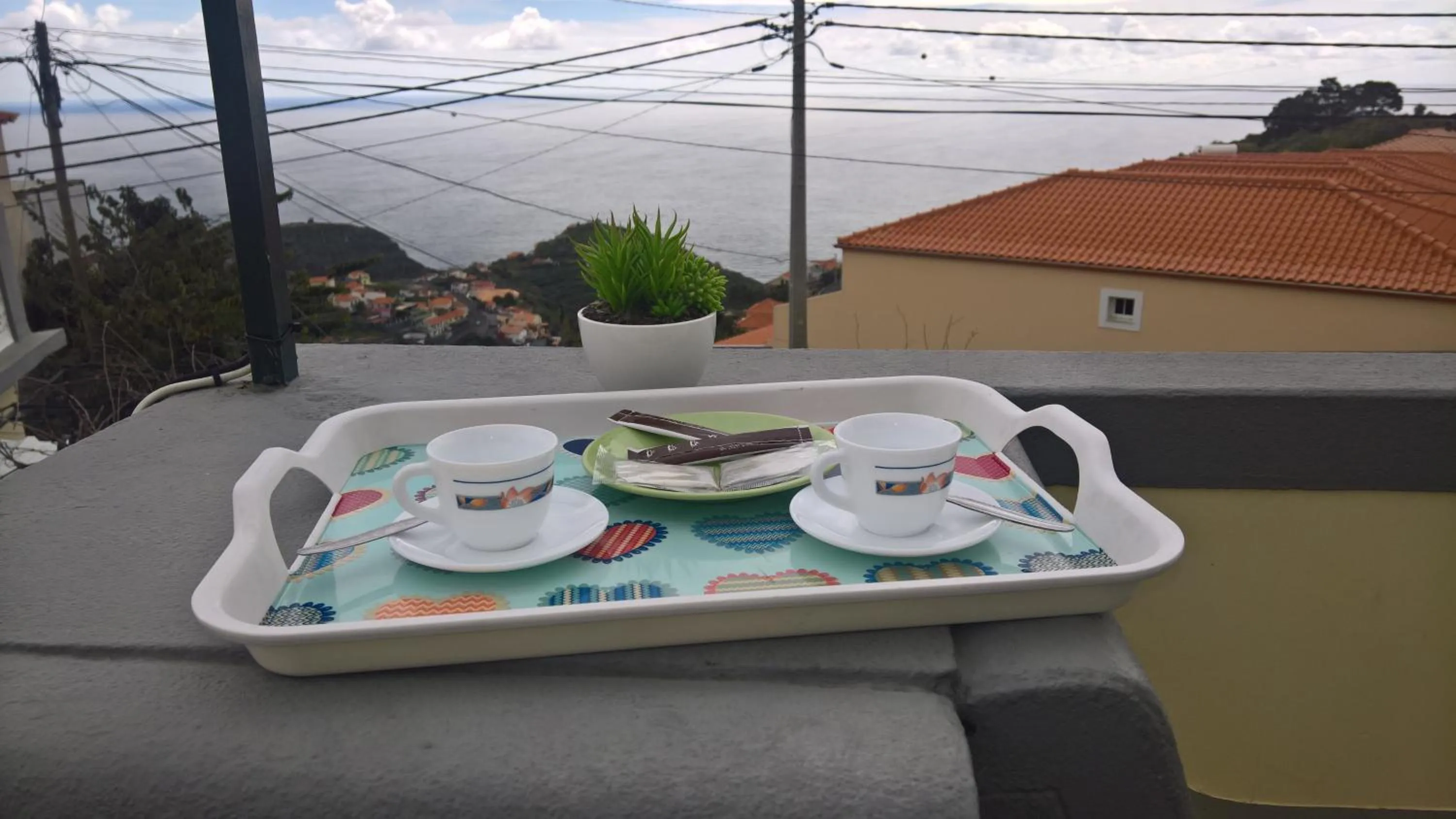 Coffee/tea facilities in Hostel Casal São João