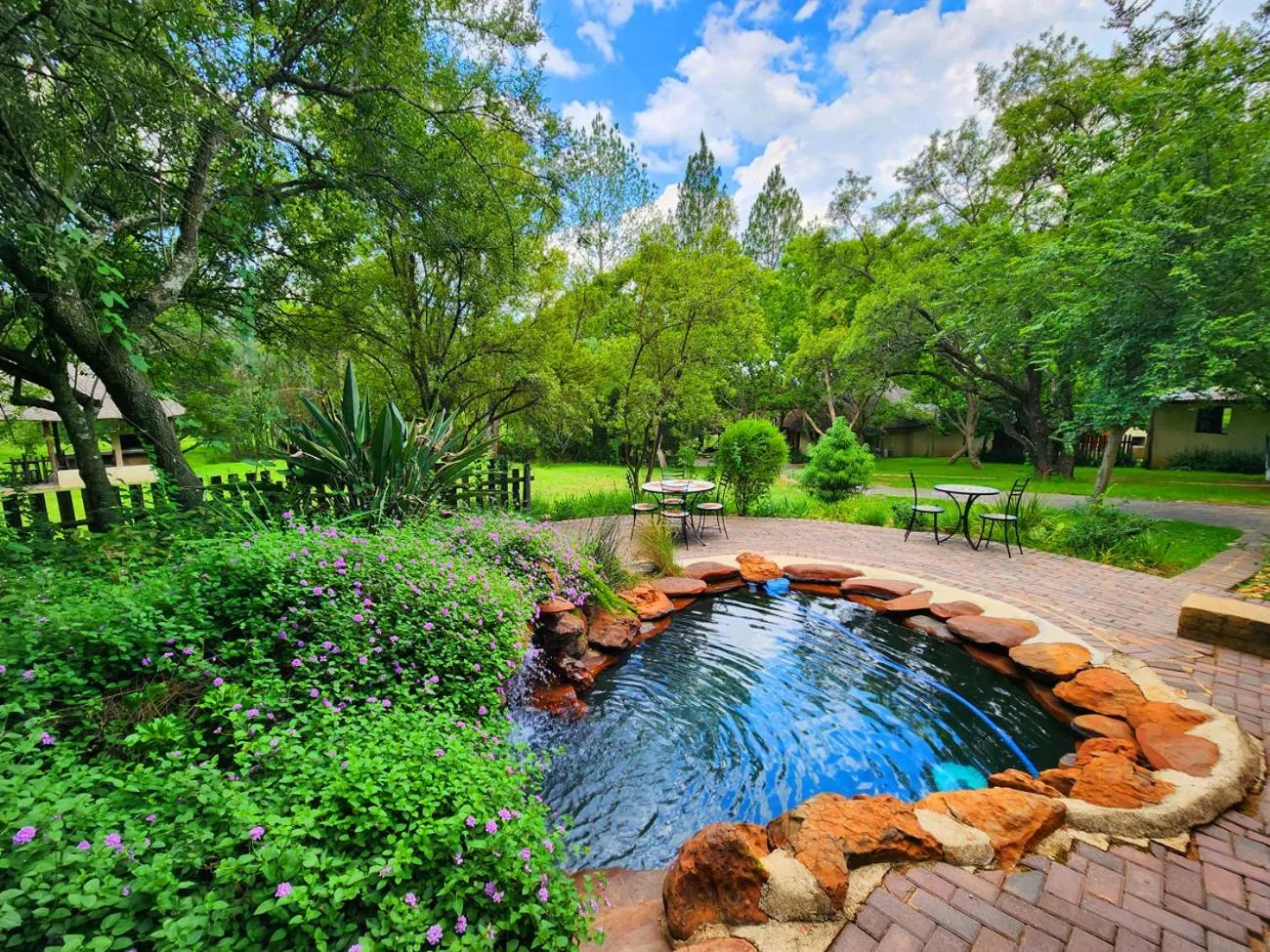 Swimming pool in Pine Valley