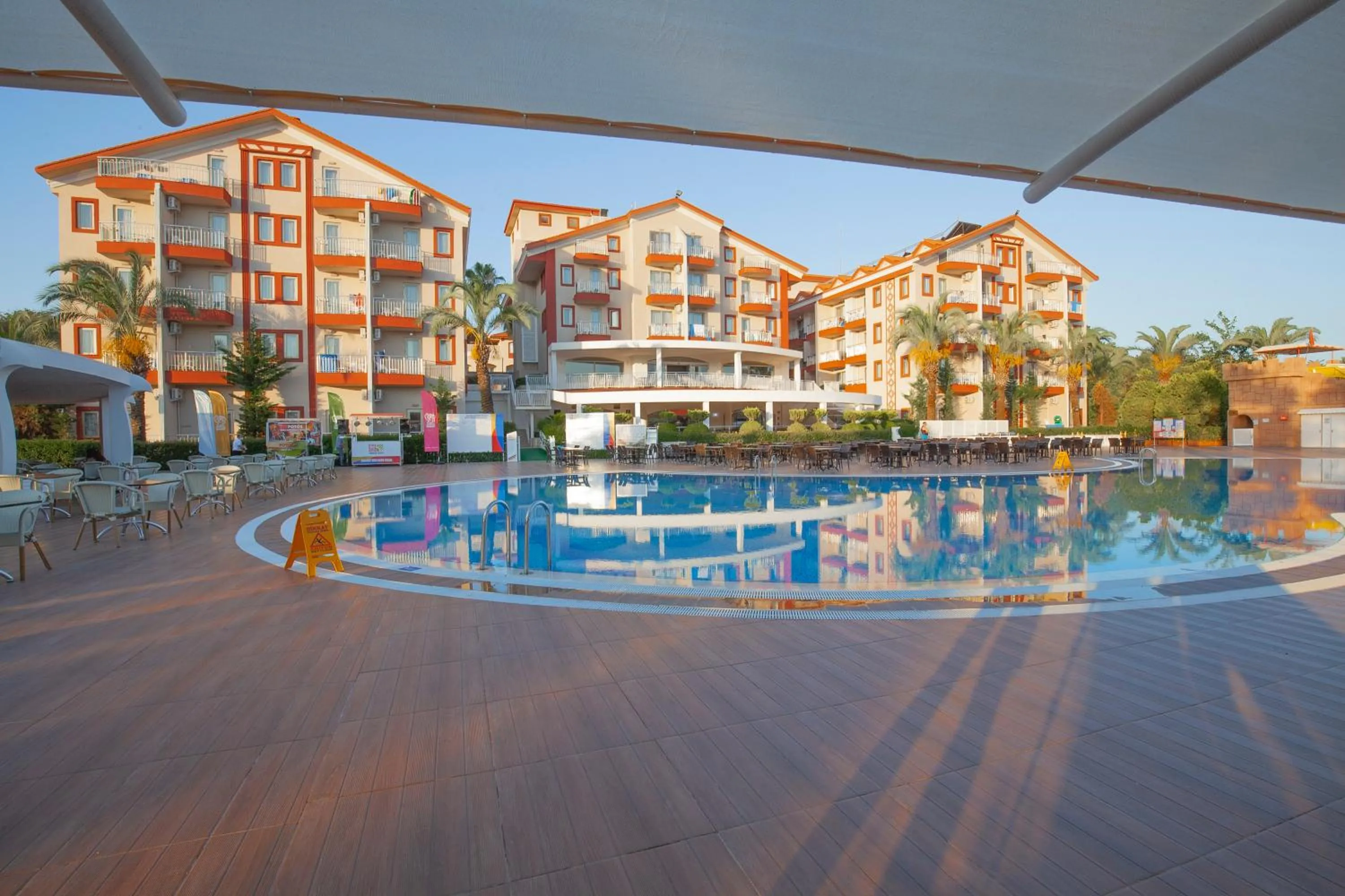 Property building in Fun&Sun Smart Hane sun