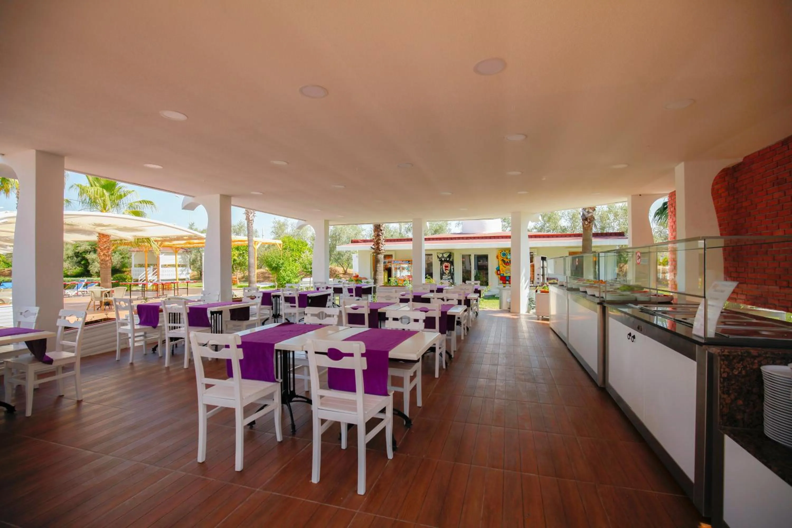 Patio in Fun&Sun Smart Hane sun