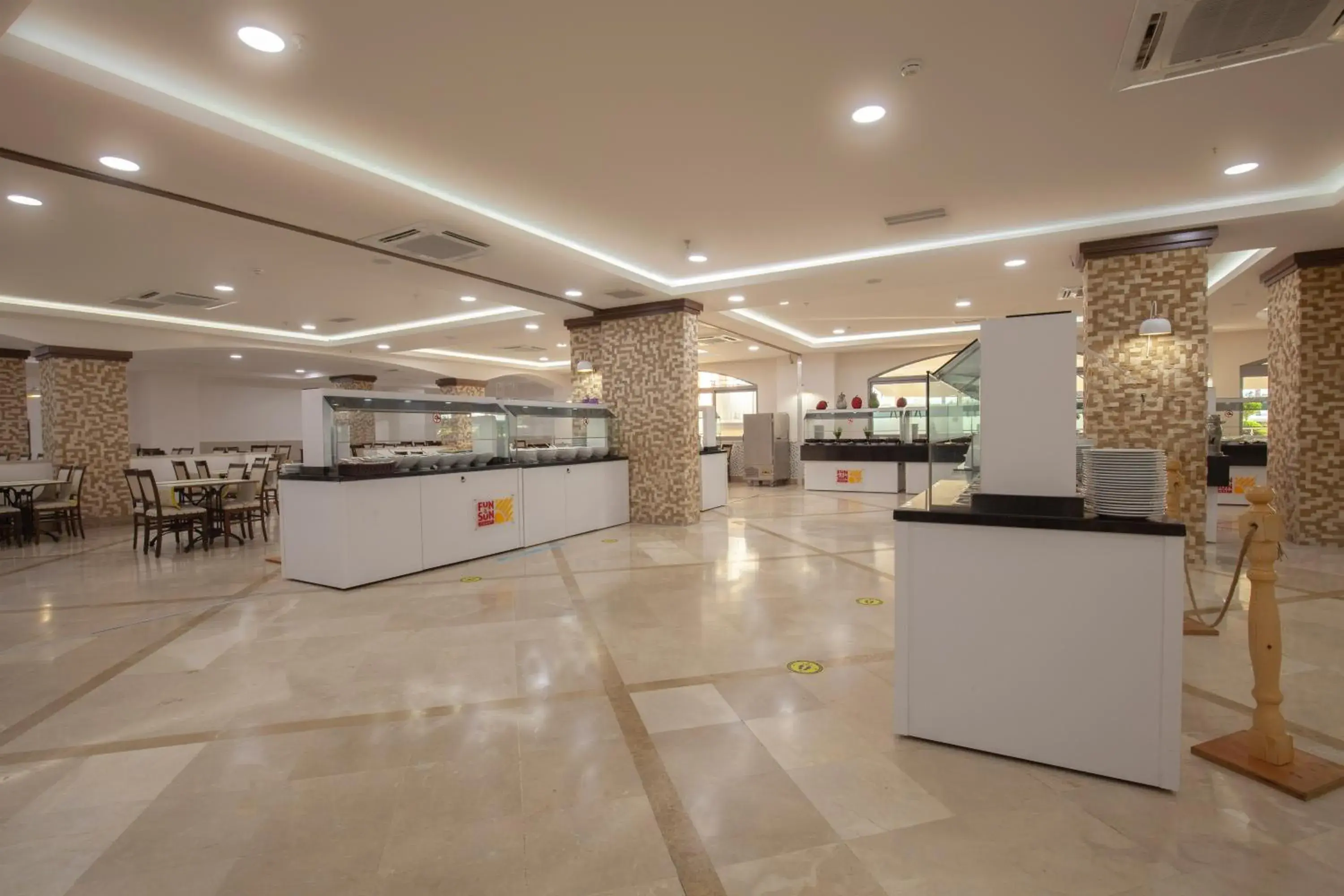 Restaurant/places to eat in Fun&Sun Smart Hane sun Restaurant/places to eat in Fun&Sun Smart Hane sun