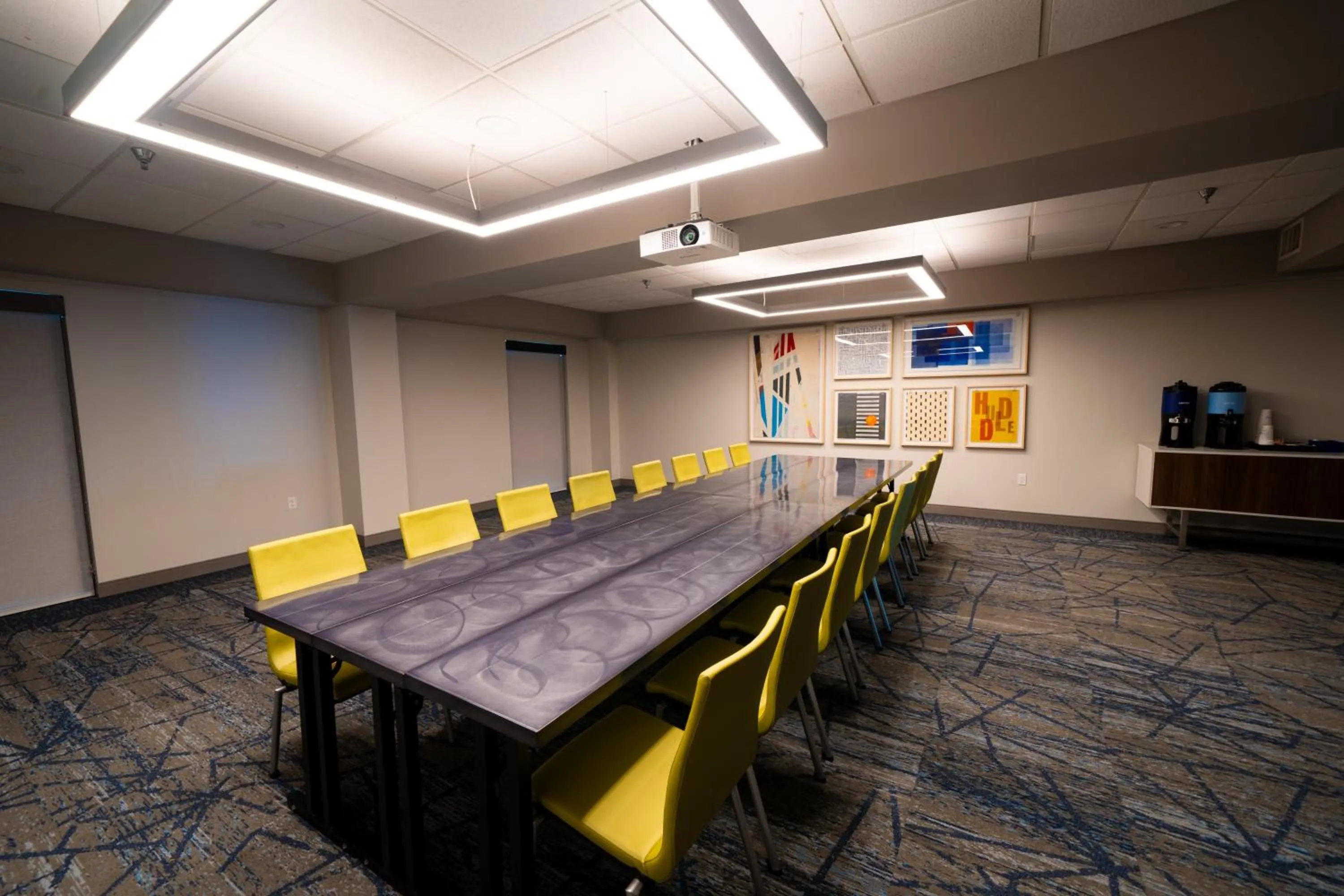 Meeting/conference room in Holiday Inn Express Hotel & Suites Tampa-Oldsmar by IHG