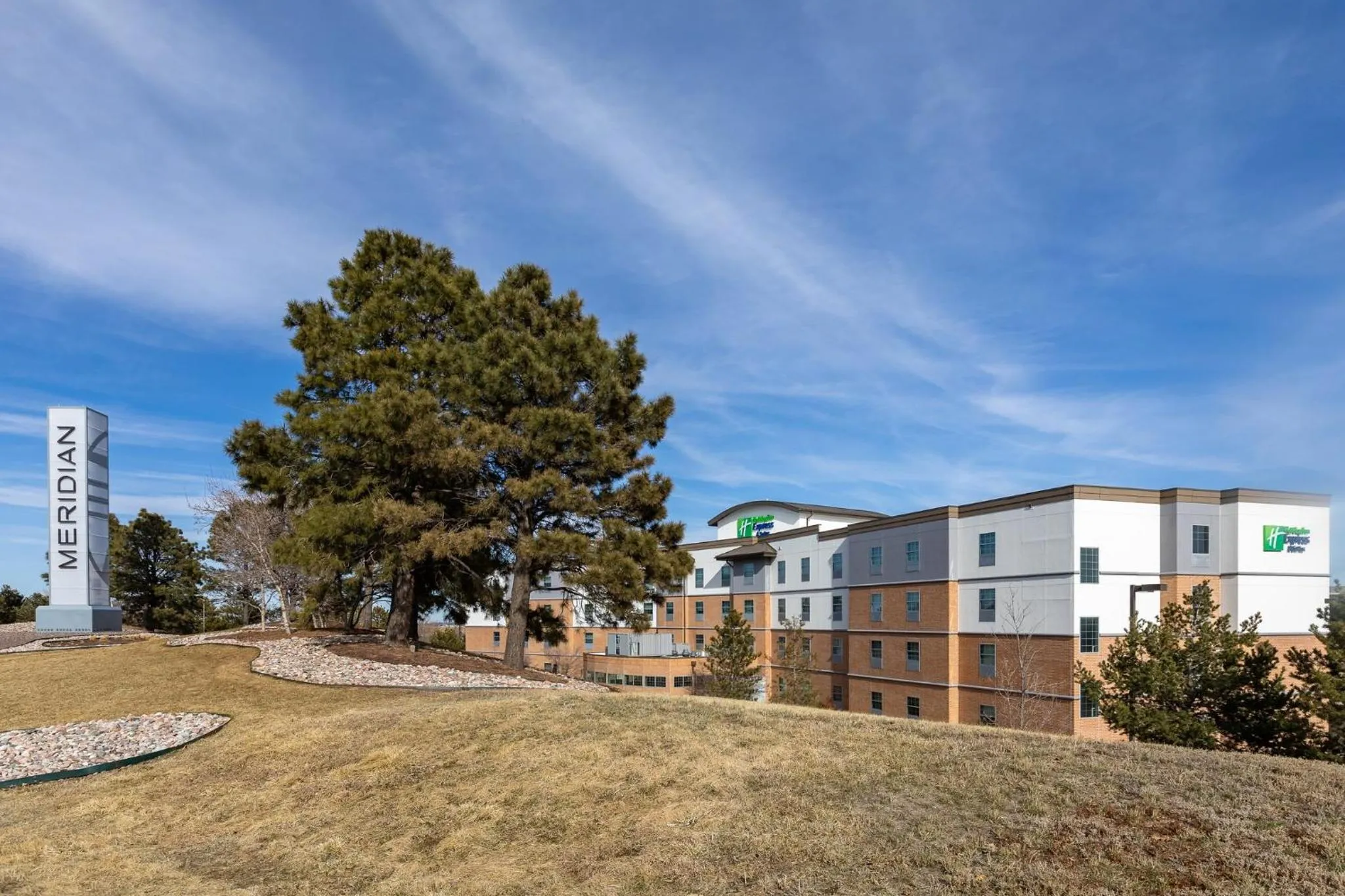 Property building in Holiday Inn Express & Suites Englewood - Denver South by IHG
